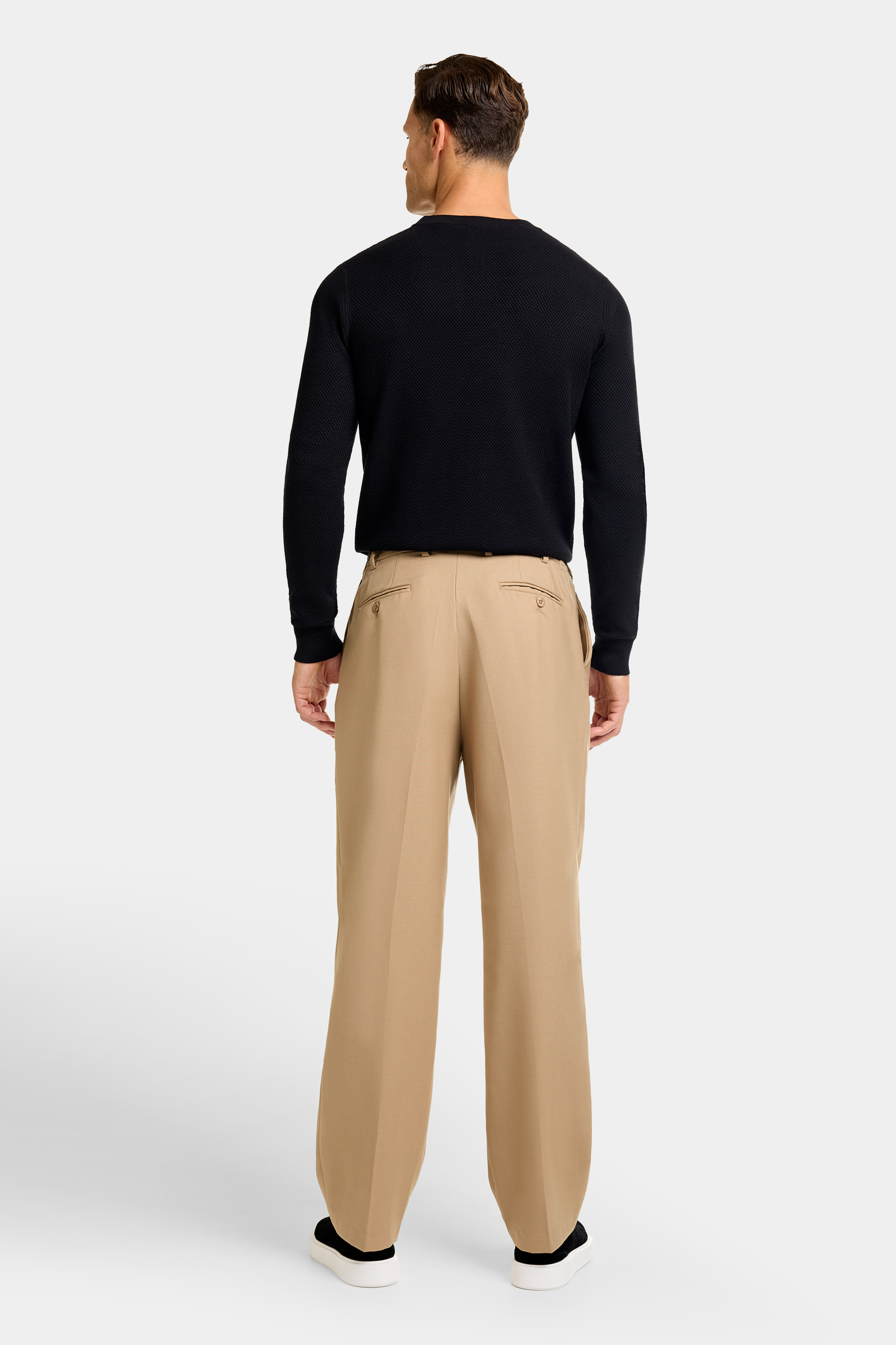 ZARVI FABIO CREWNECK SWEATER