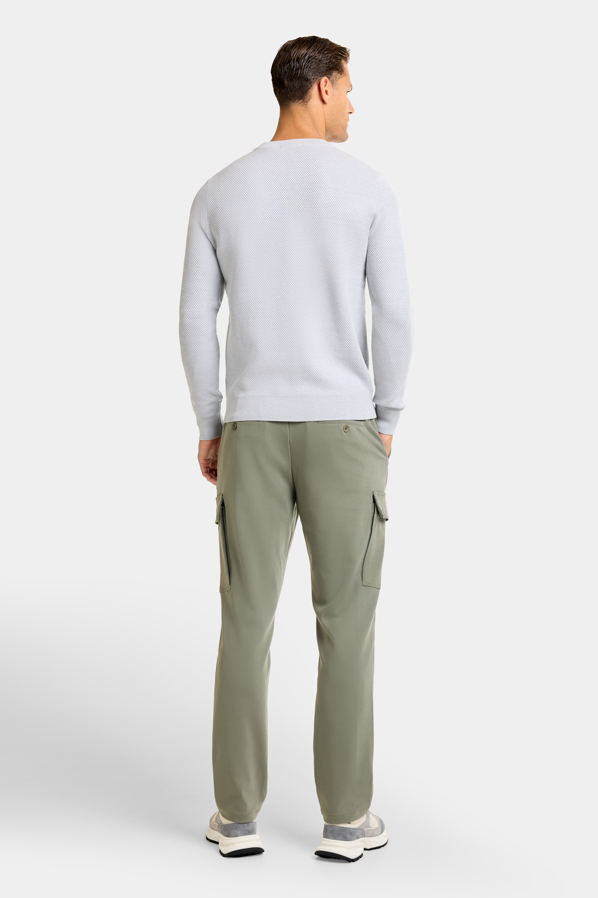 ZARVI FABIO CREWNECK SWEATER