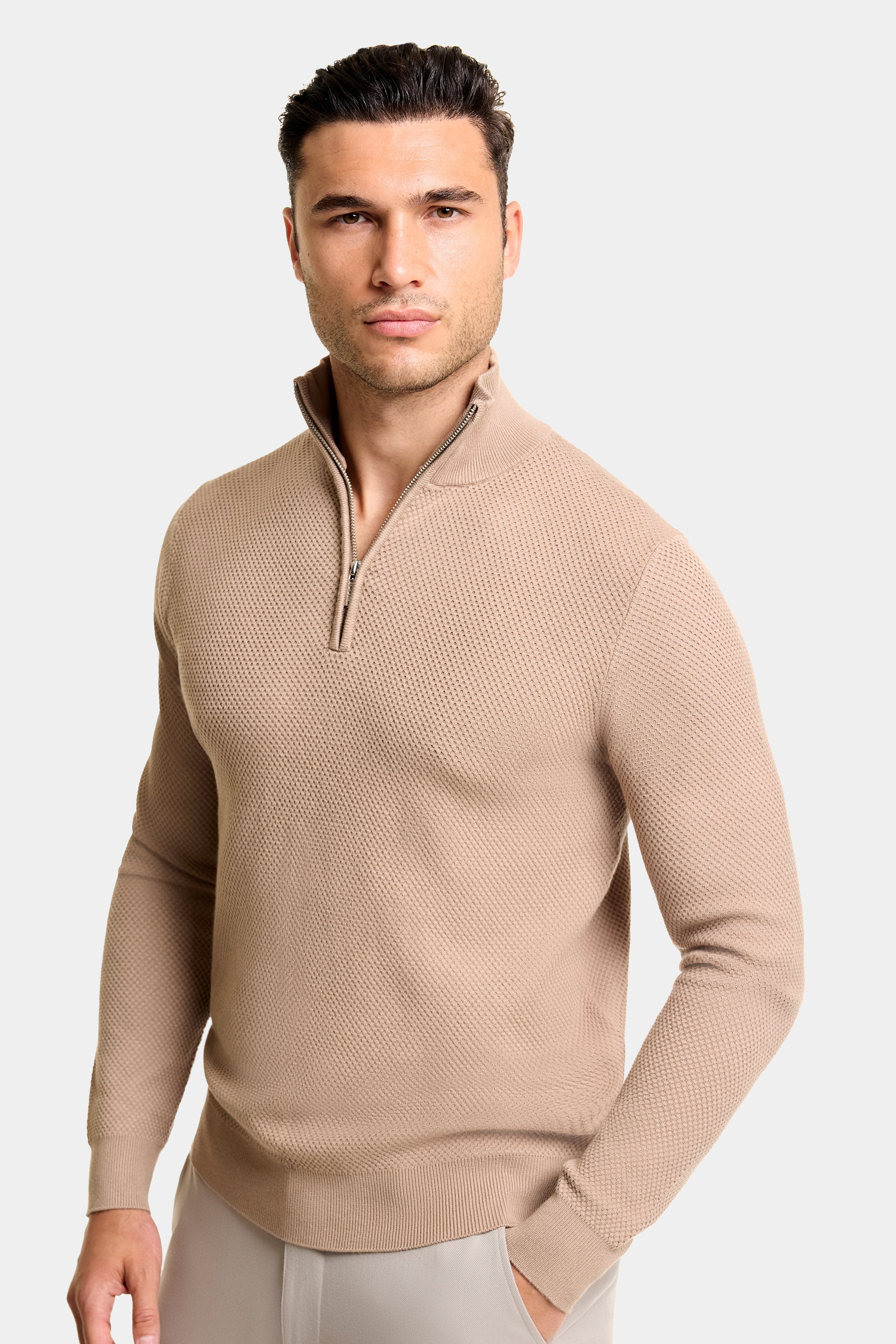 ZARVI FABIO QUARTER ZIP SWEATER