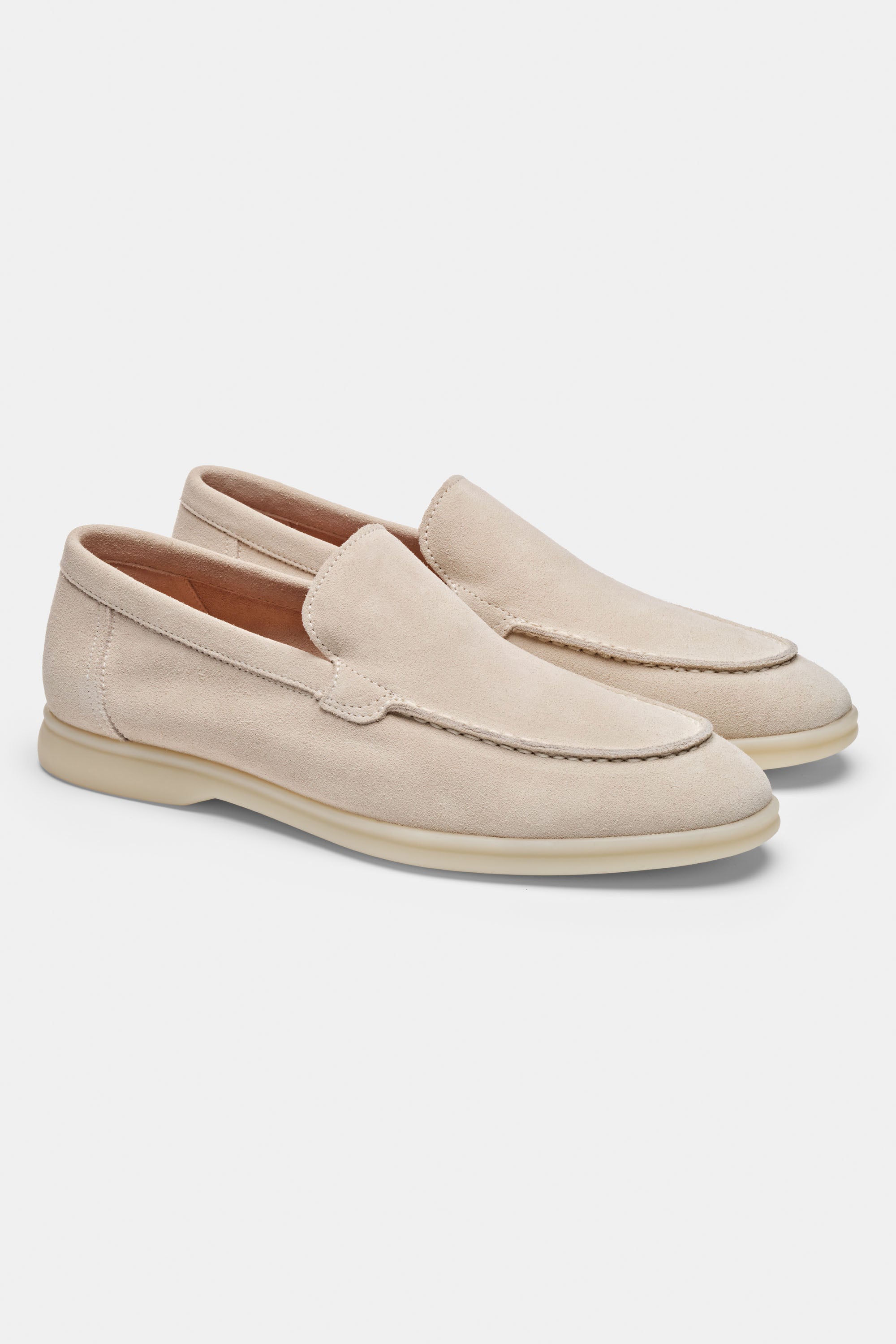 ZARVI CLASSIC SUEDE LOAFER