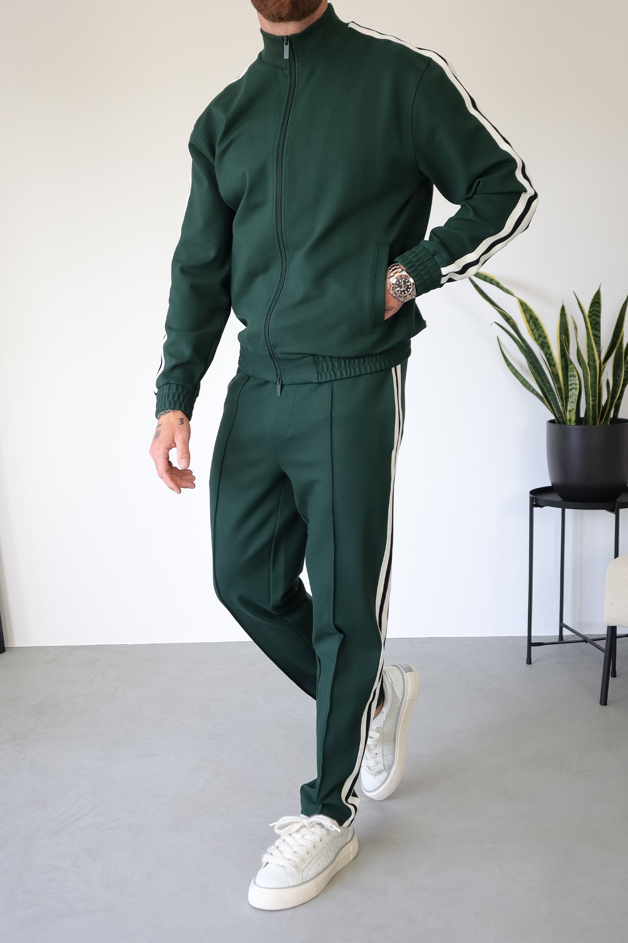 ZARVI TAPE TRACK JACKET