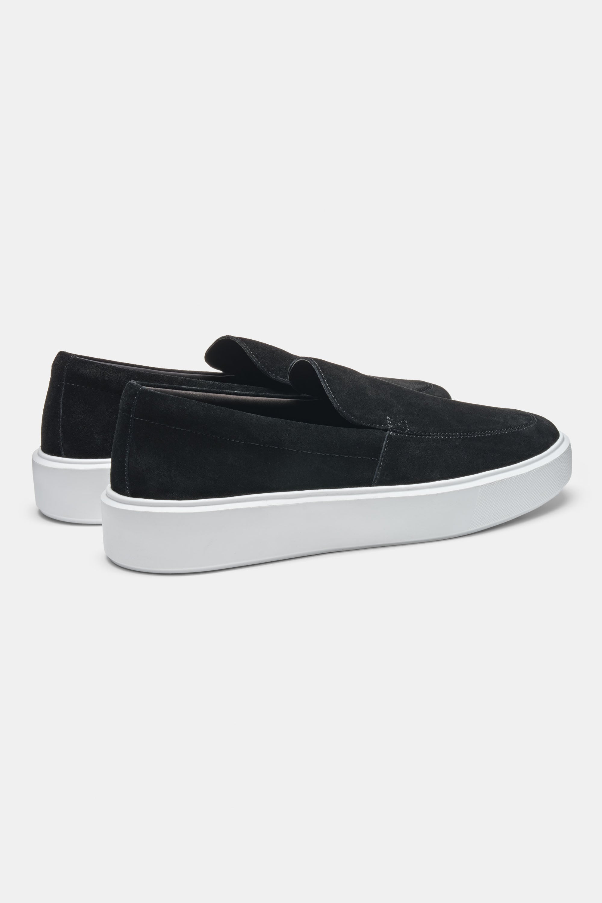 ZARVI CLASSIC SUEDE SLIP ON
