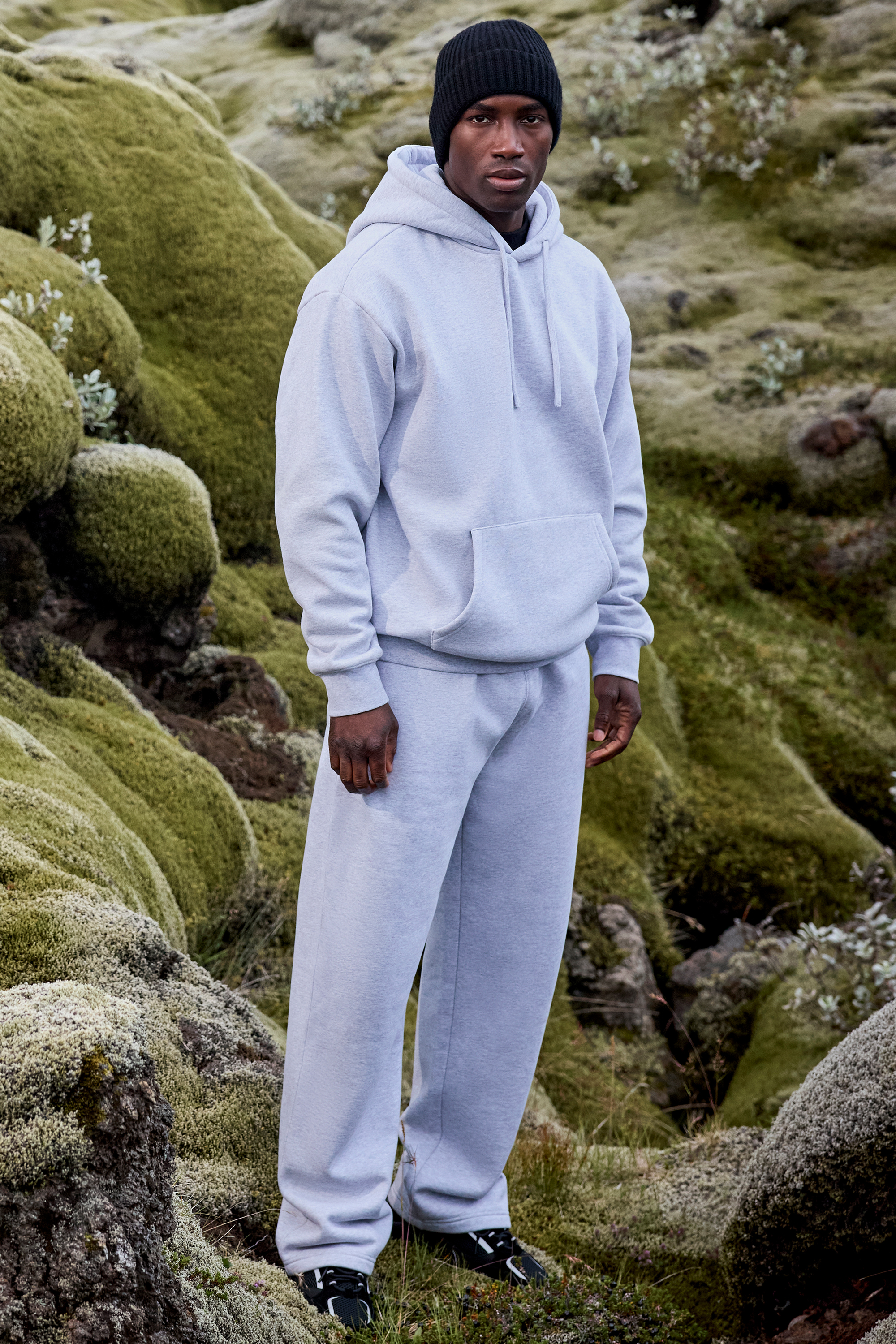 ZARVI MILAN OVERSIZED HOODIE