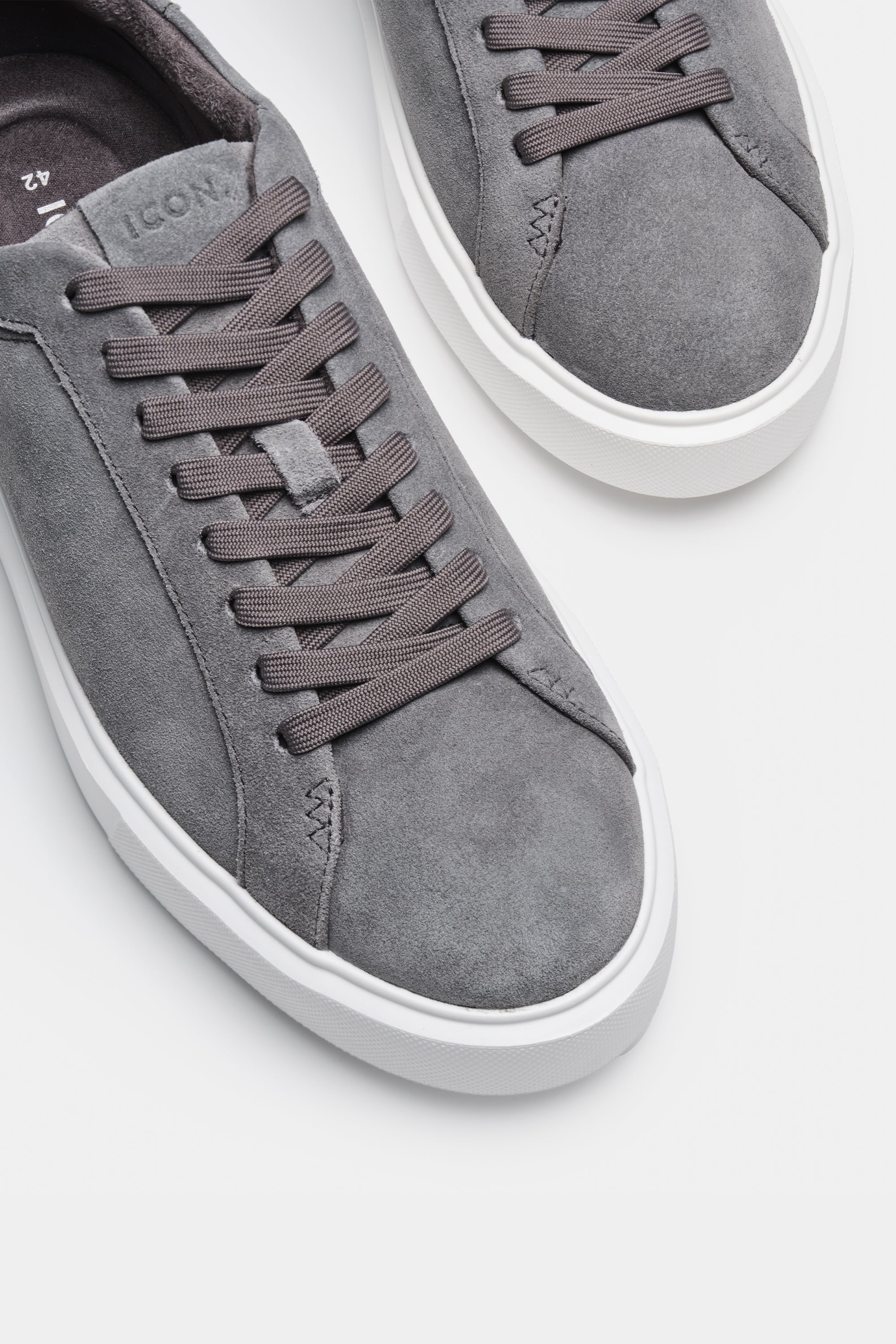 ZARVI CLASSIC SUEDE TRAINER
