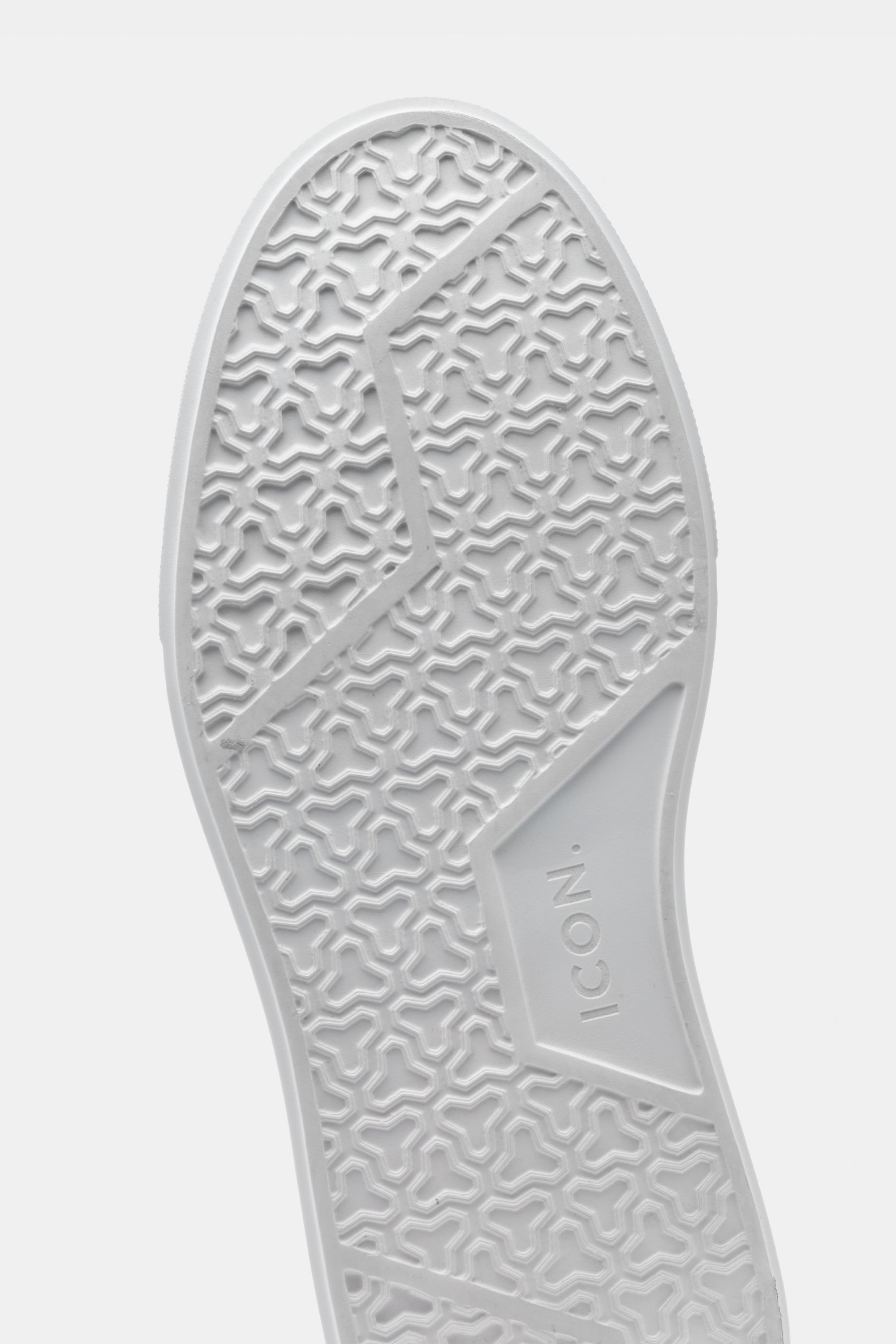 ZARVI CLASSIC SUEDE TRAINER