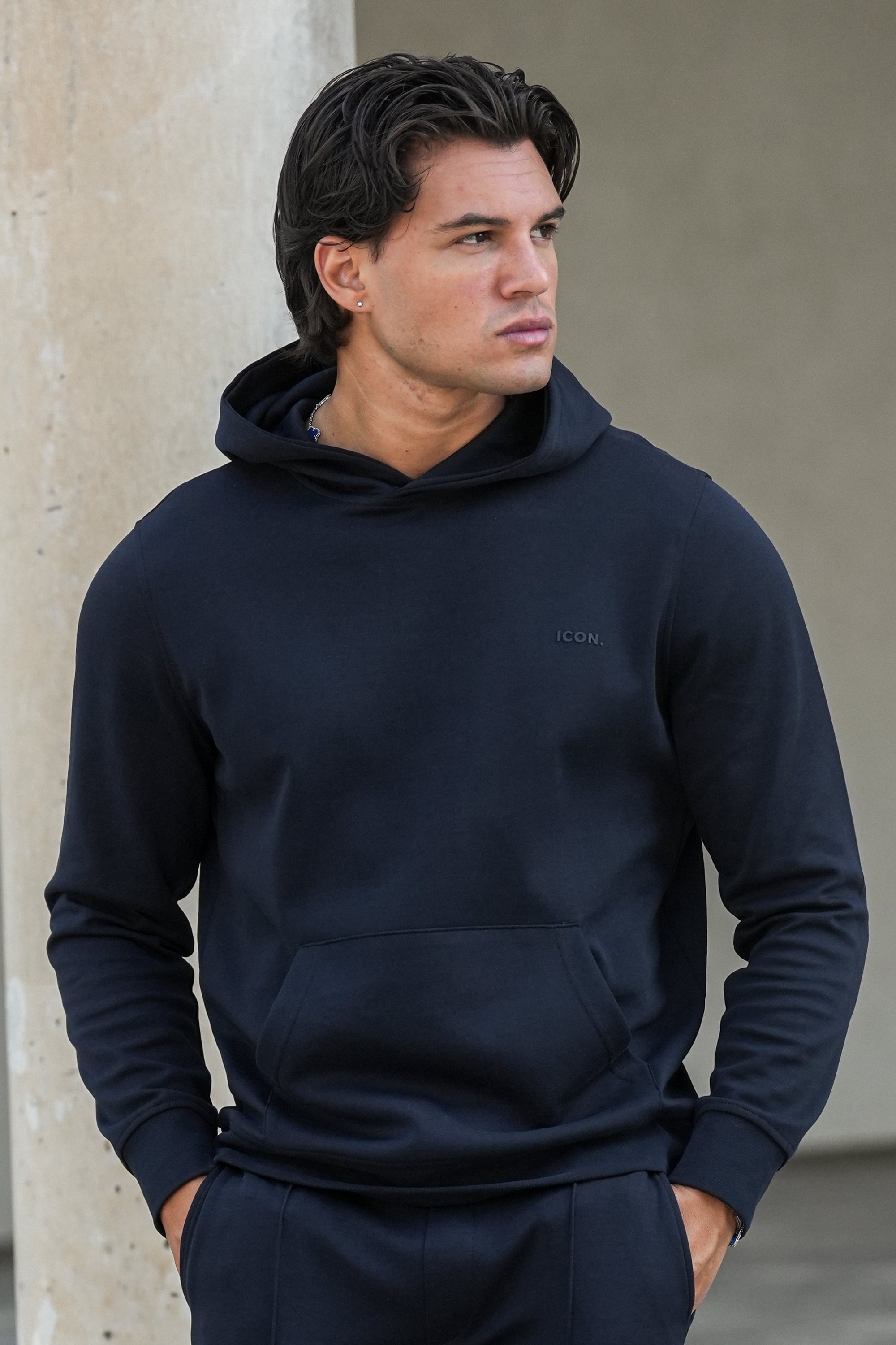 ZARVI ATHLETIC HOODIE