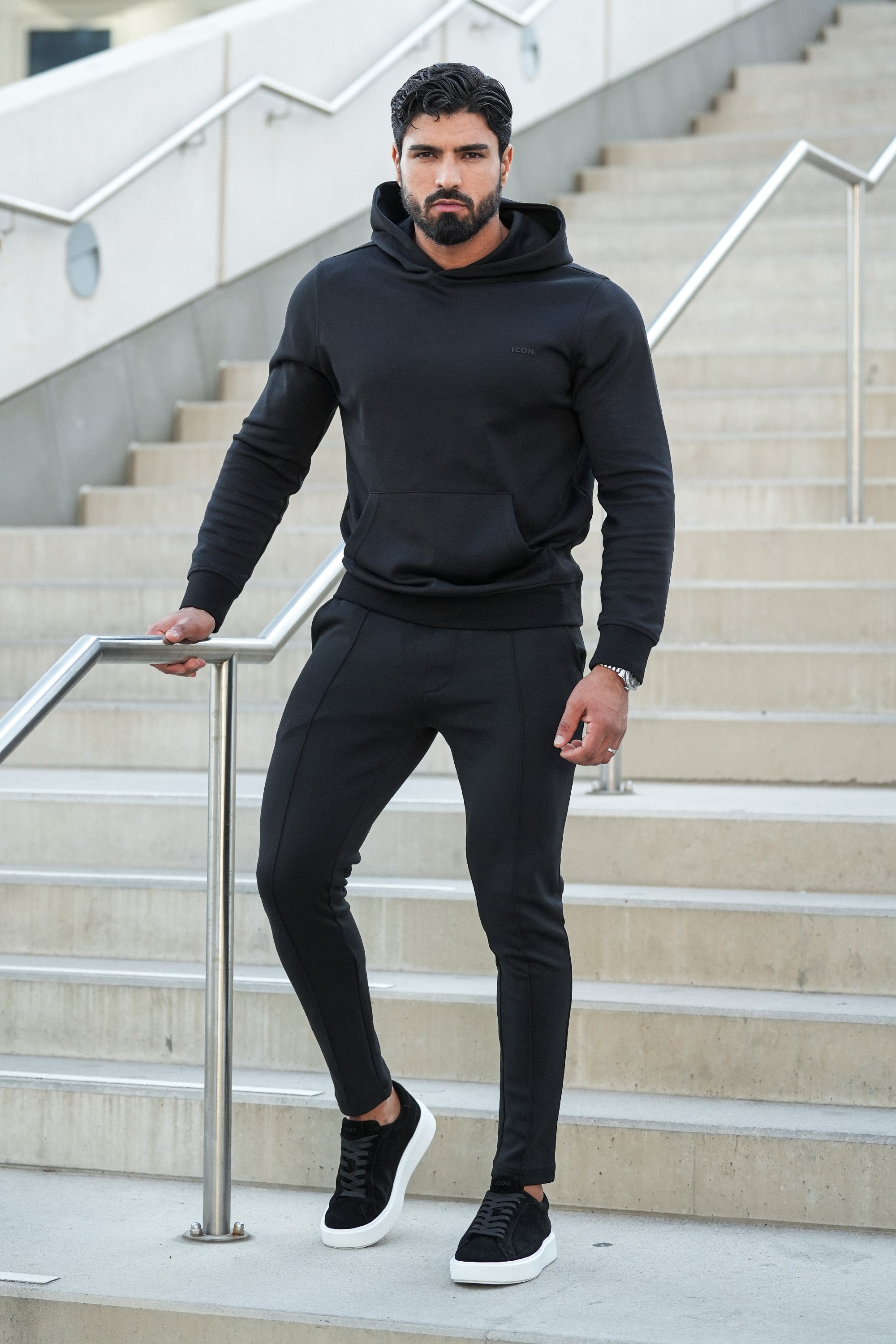 ZARVI ATHLETIC JOGGER