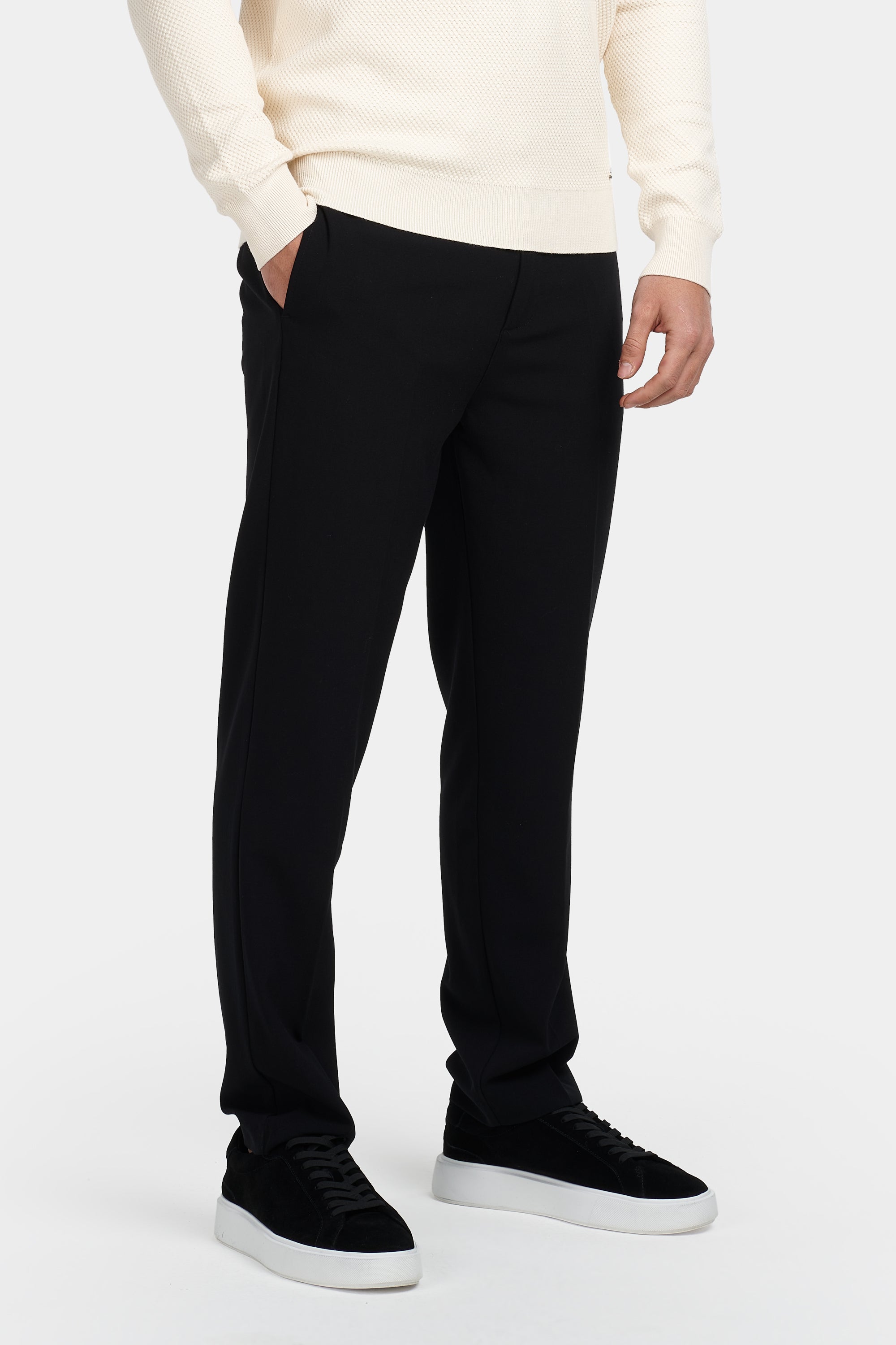 ZARVI MILANO TROUSERS