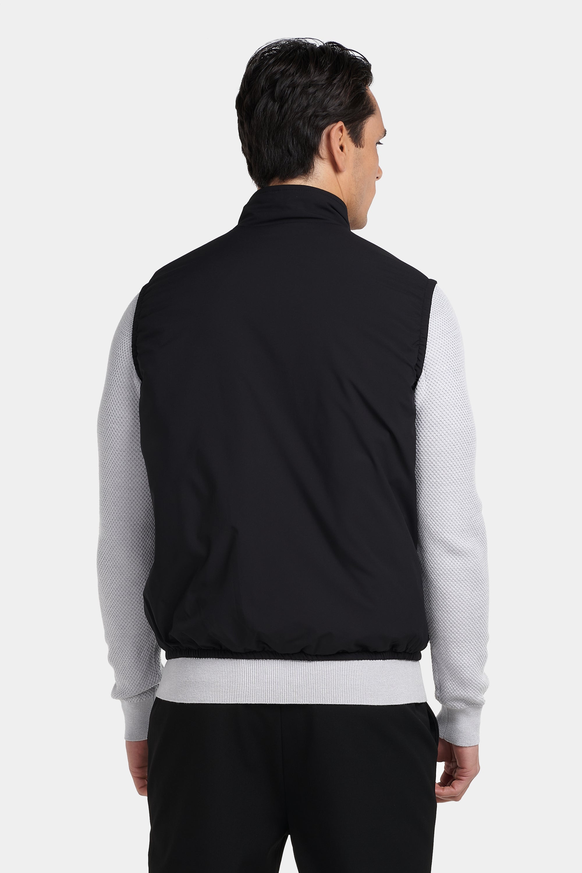 THE TRAVEL BODY WARMER