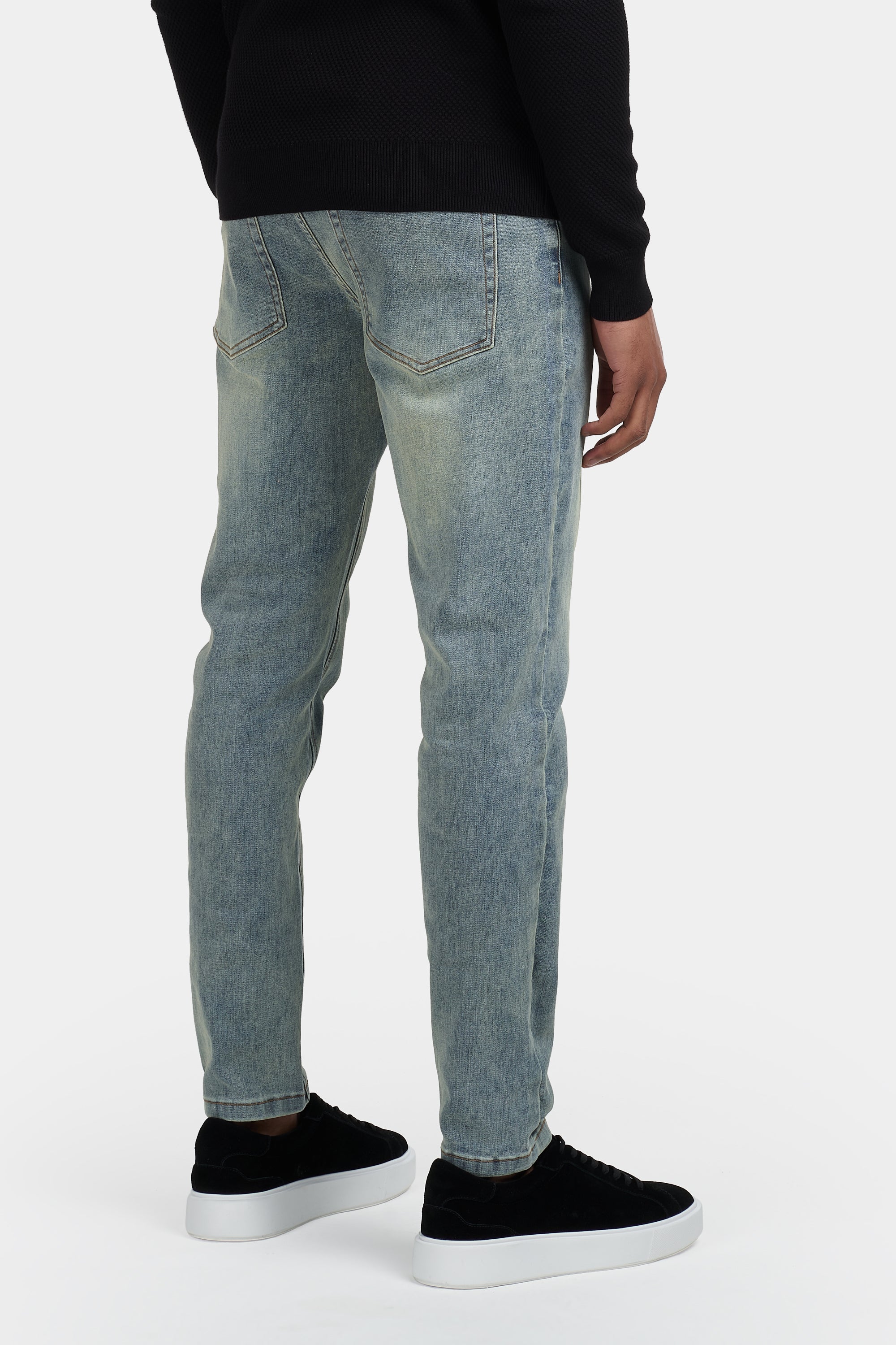ZARVI JAXON JEANS