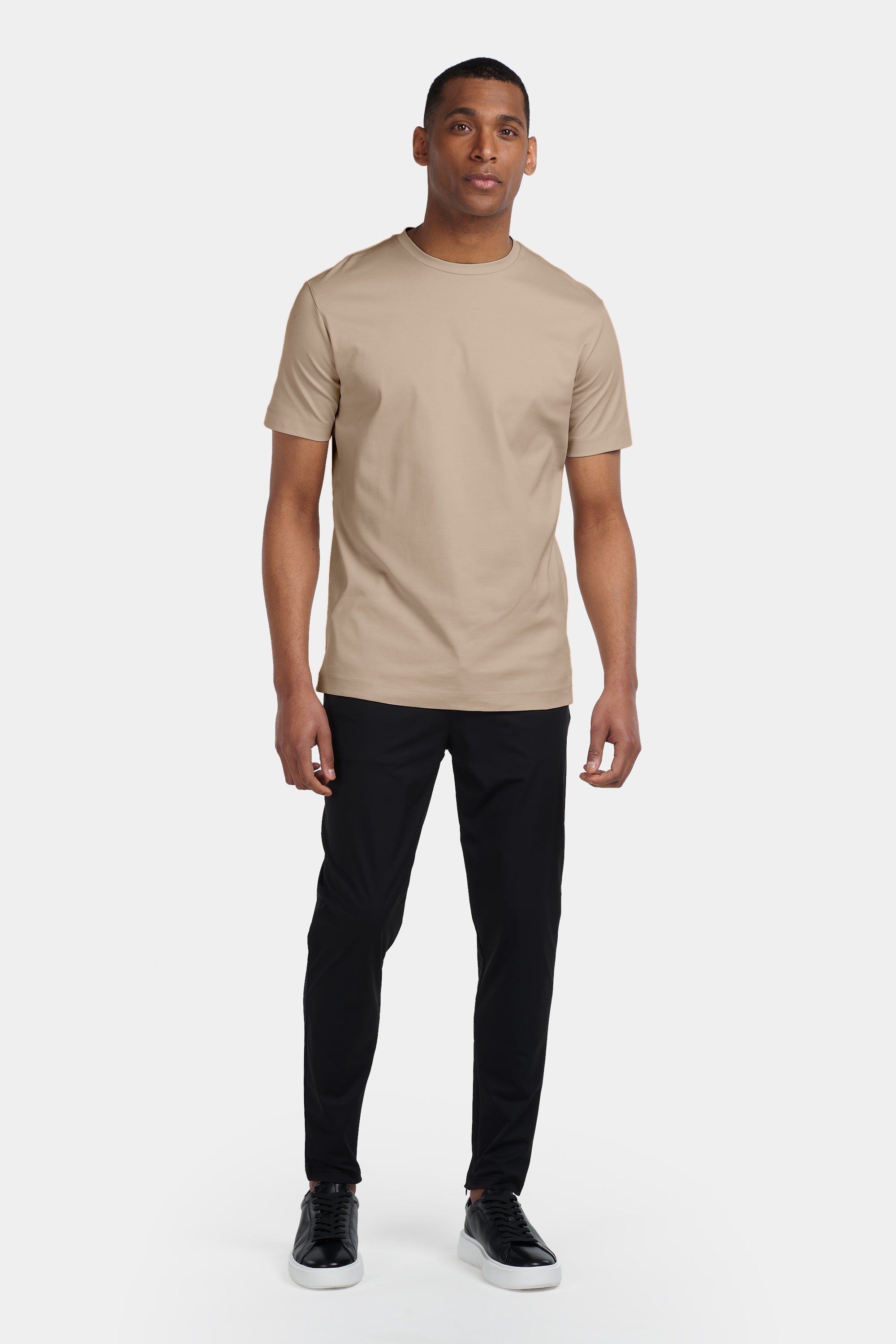 ZARVI LUXE T-SHIRT