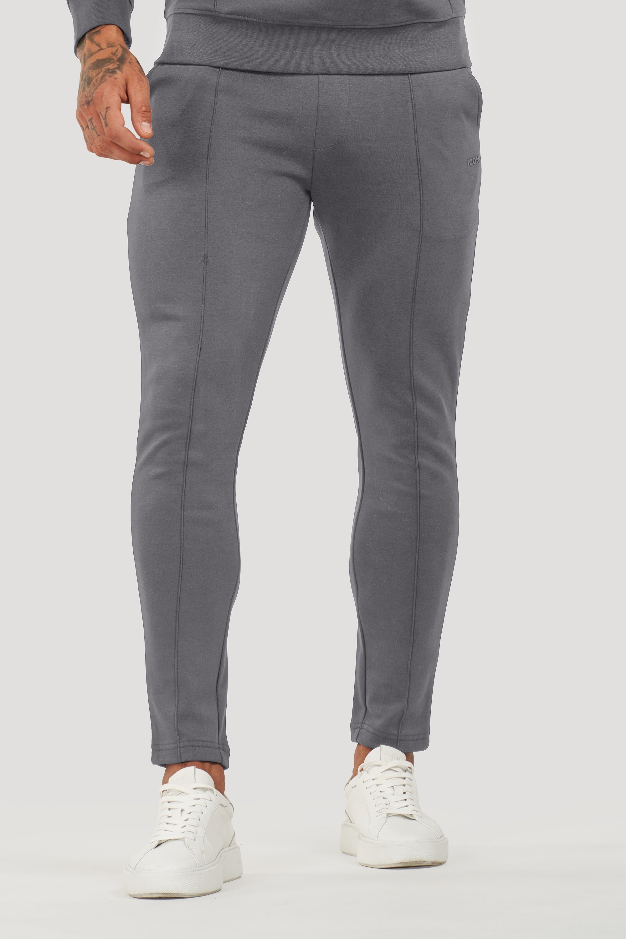 ZARVI ATHLETIC JOGGER