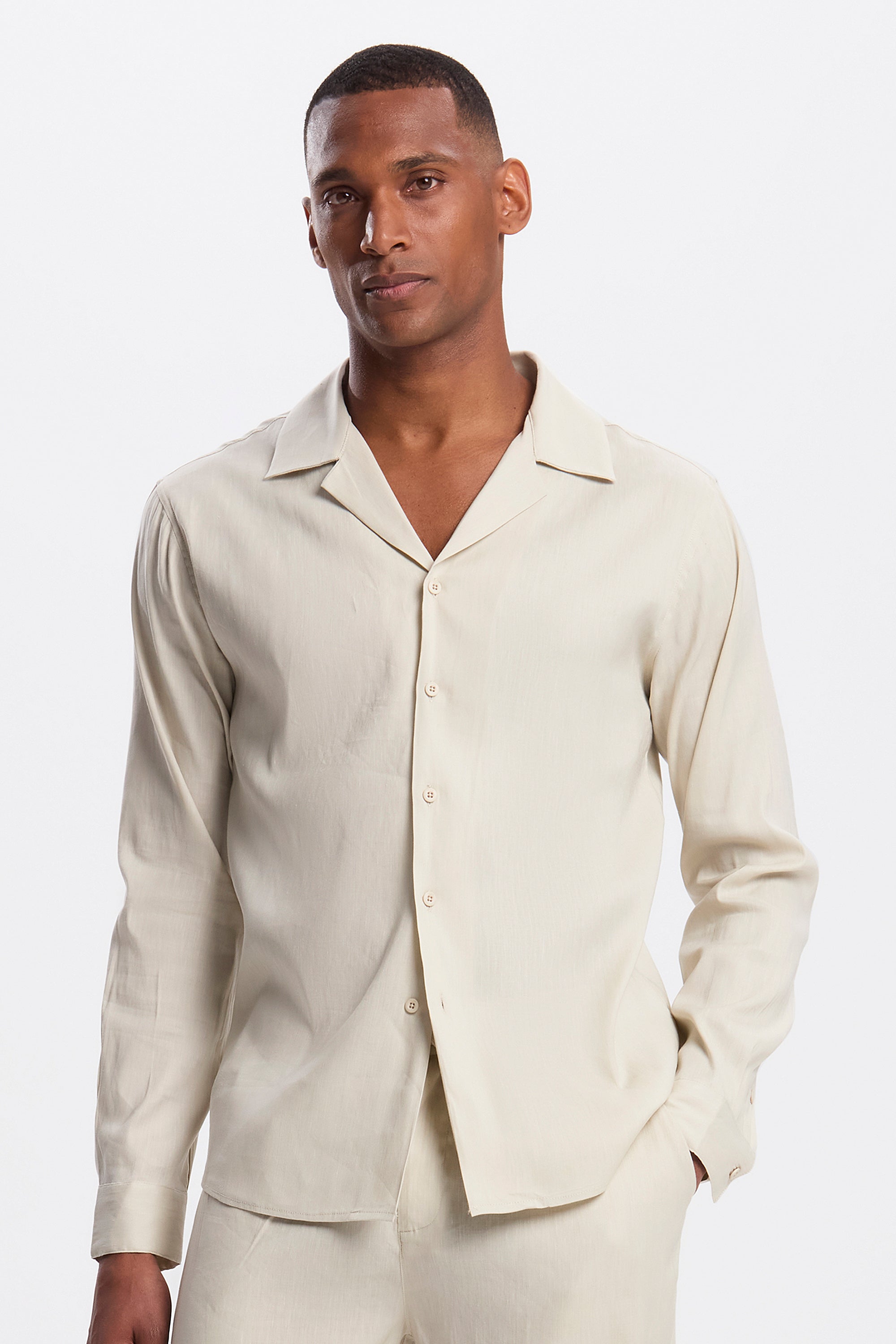 THE LINEN LS SHIRT