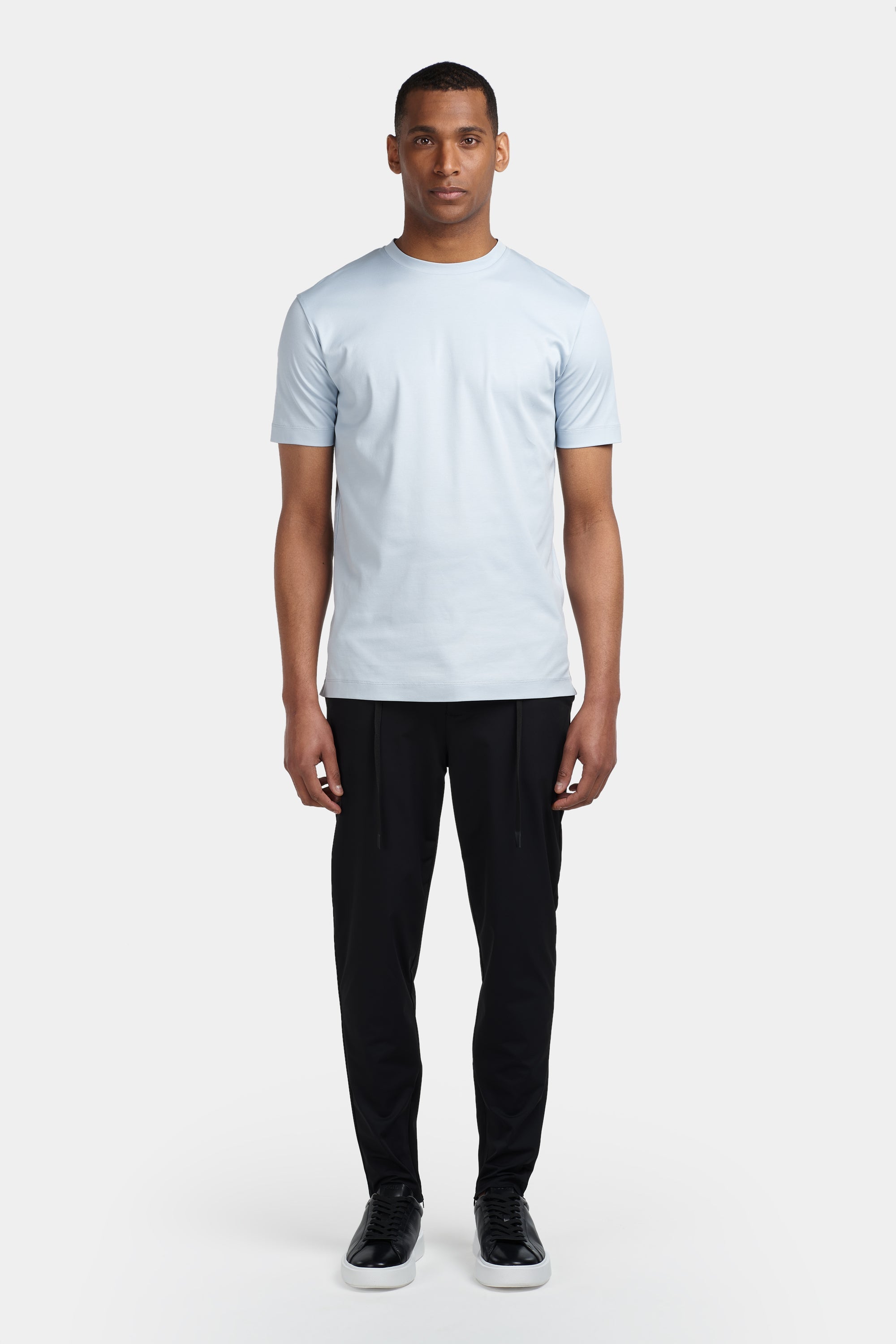 ZARVI LUXE T-SHIRT