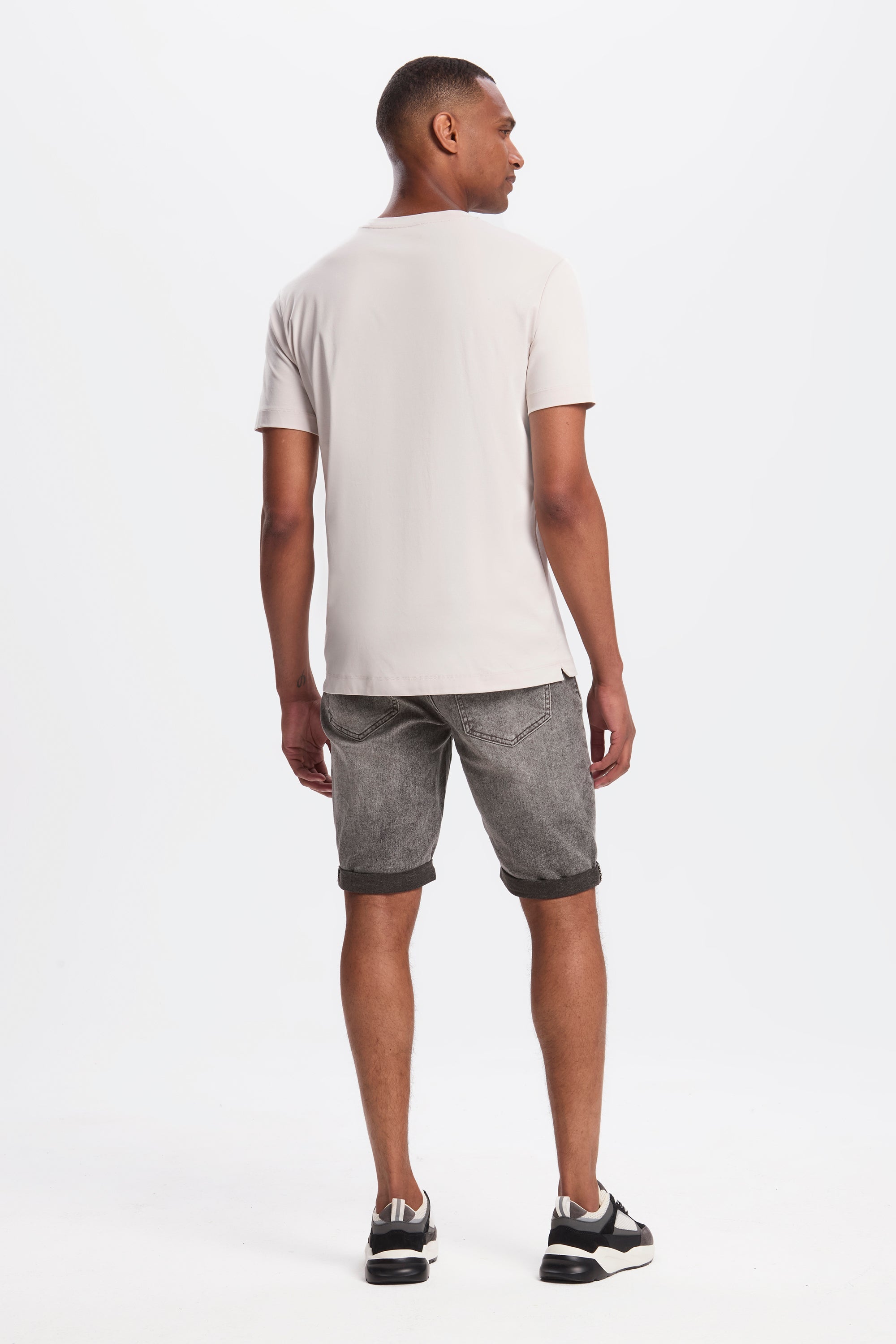 THE LORENZO SHORTS