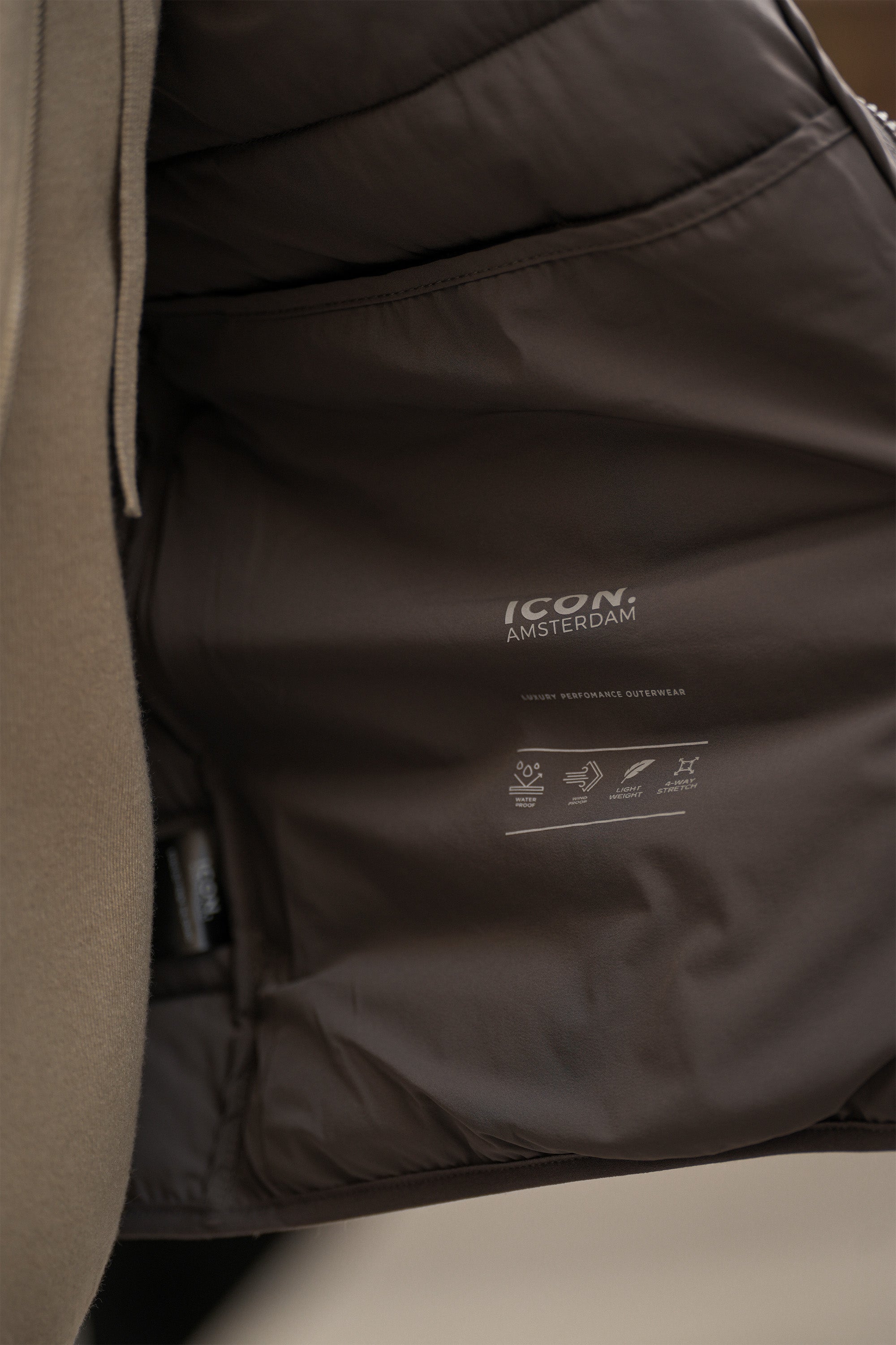 ZARVI LUCA HOODED JACKET