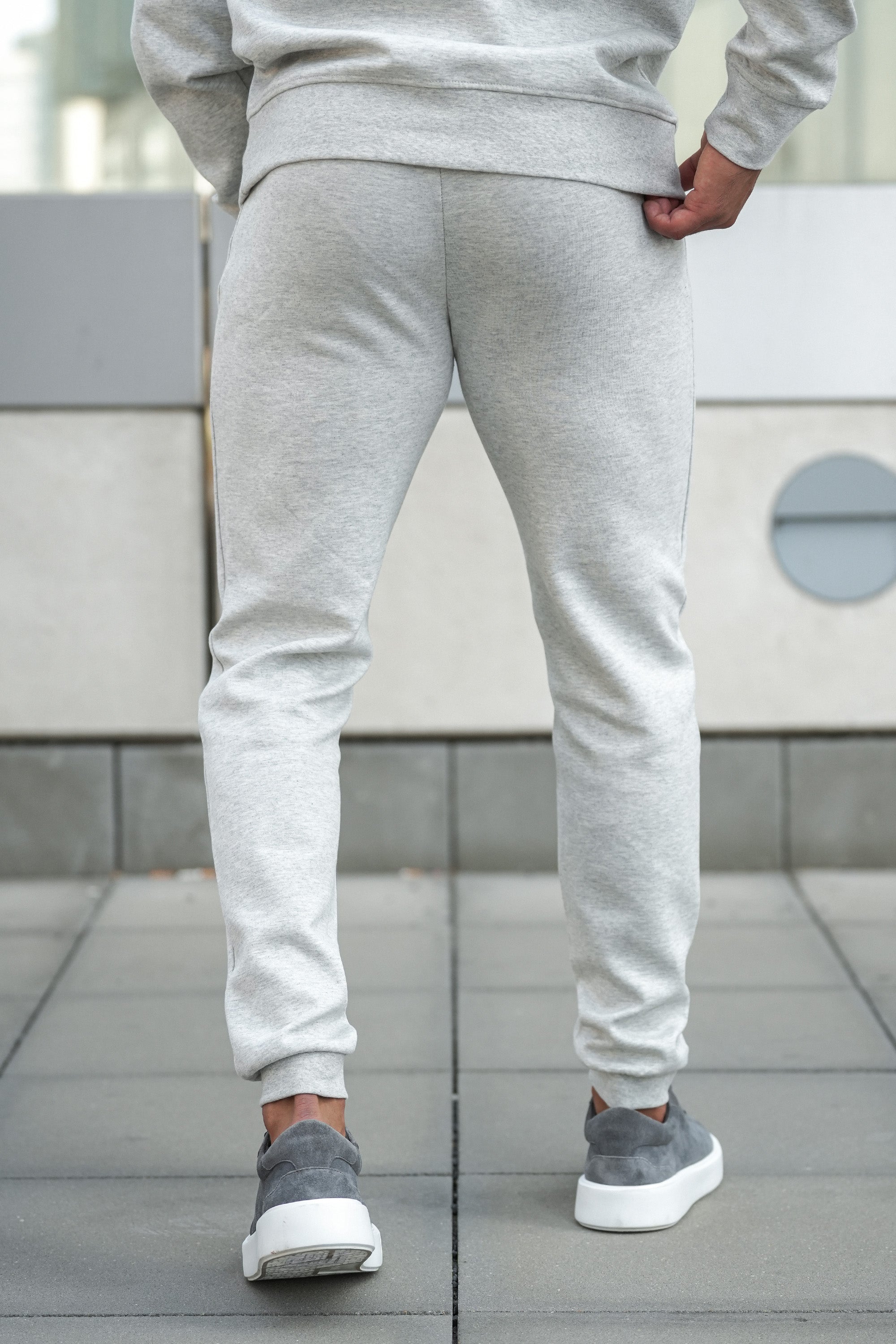 ZARVI RELAXED JOGGER