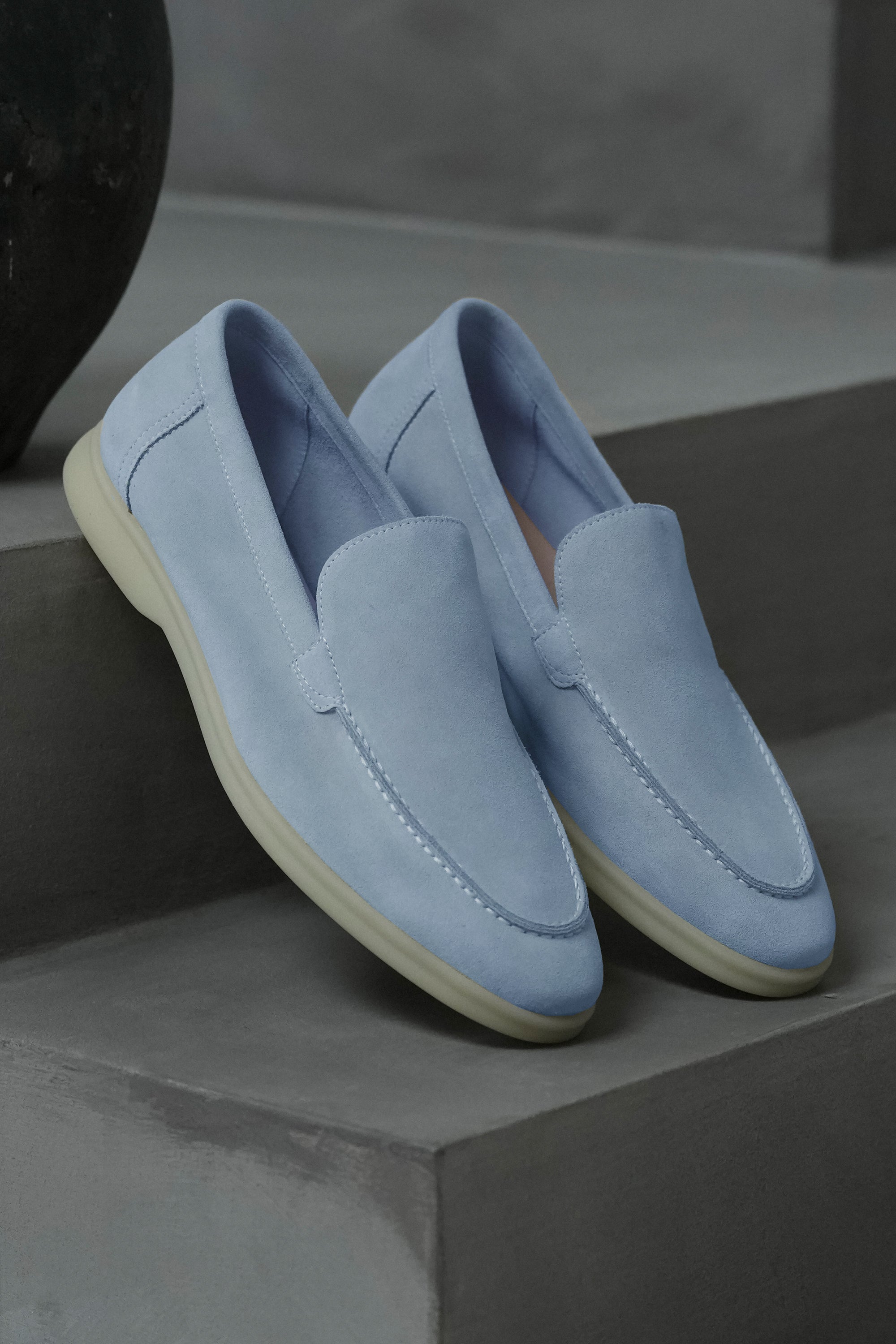 ZARVI CLASSIC SUEDE LOAFER