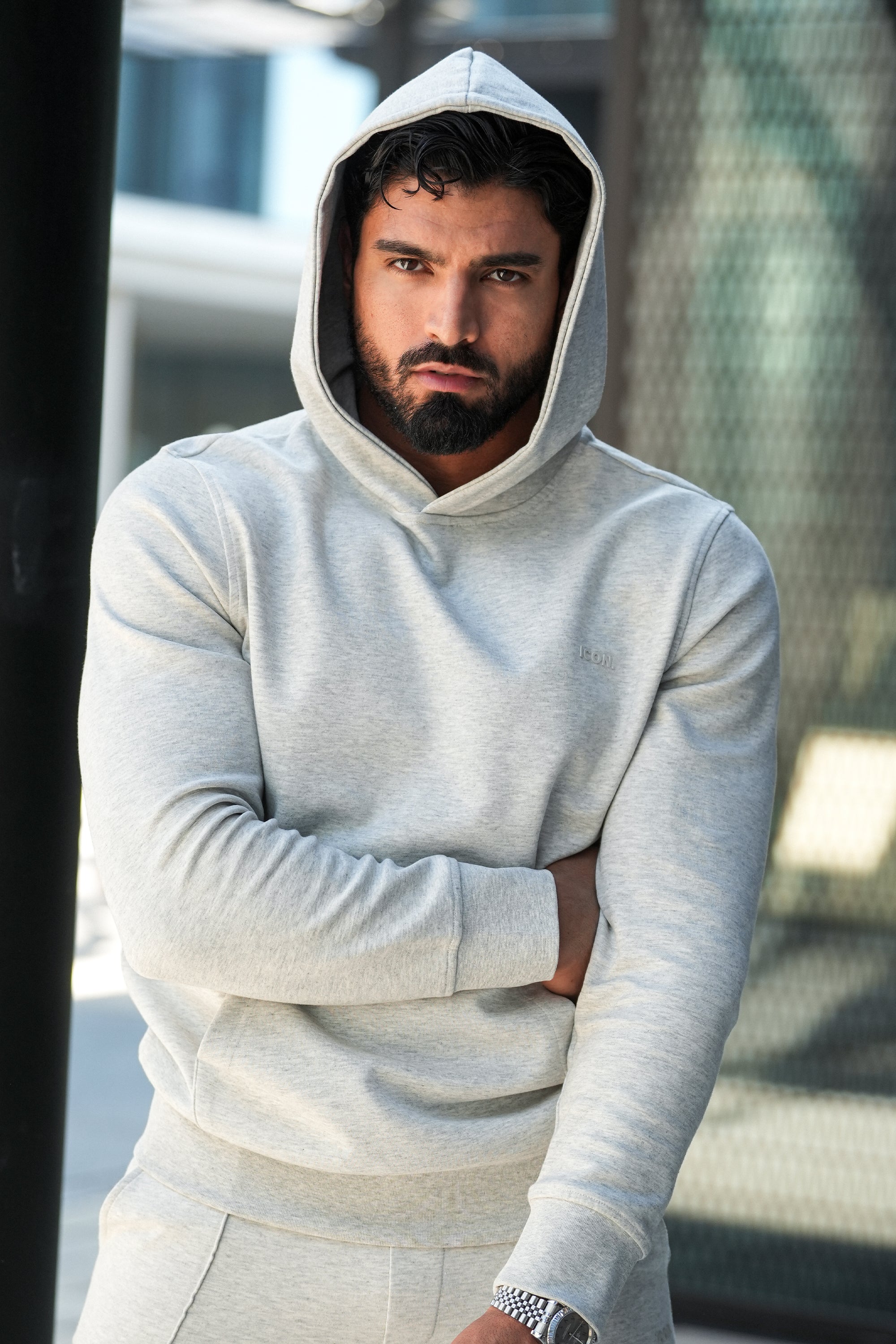 ZARVI ATHLETIC HOODIE