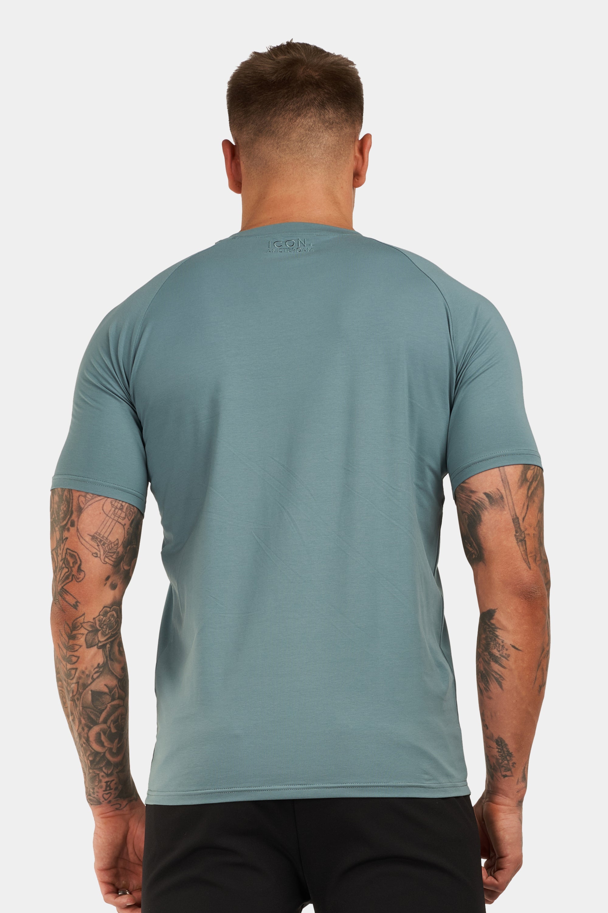 ZARVI MUSCLE BASIC T-SHIRT