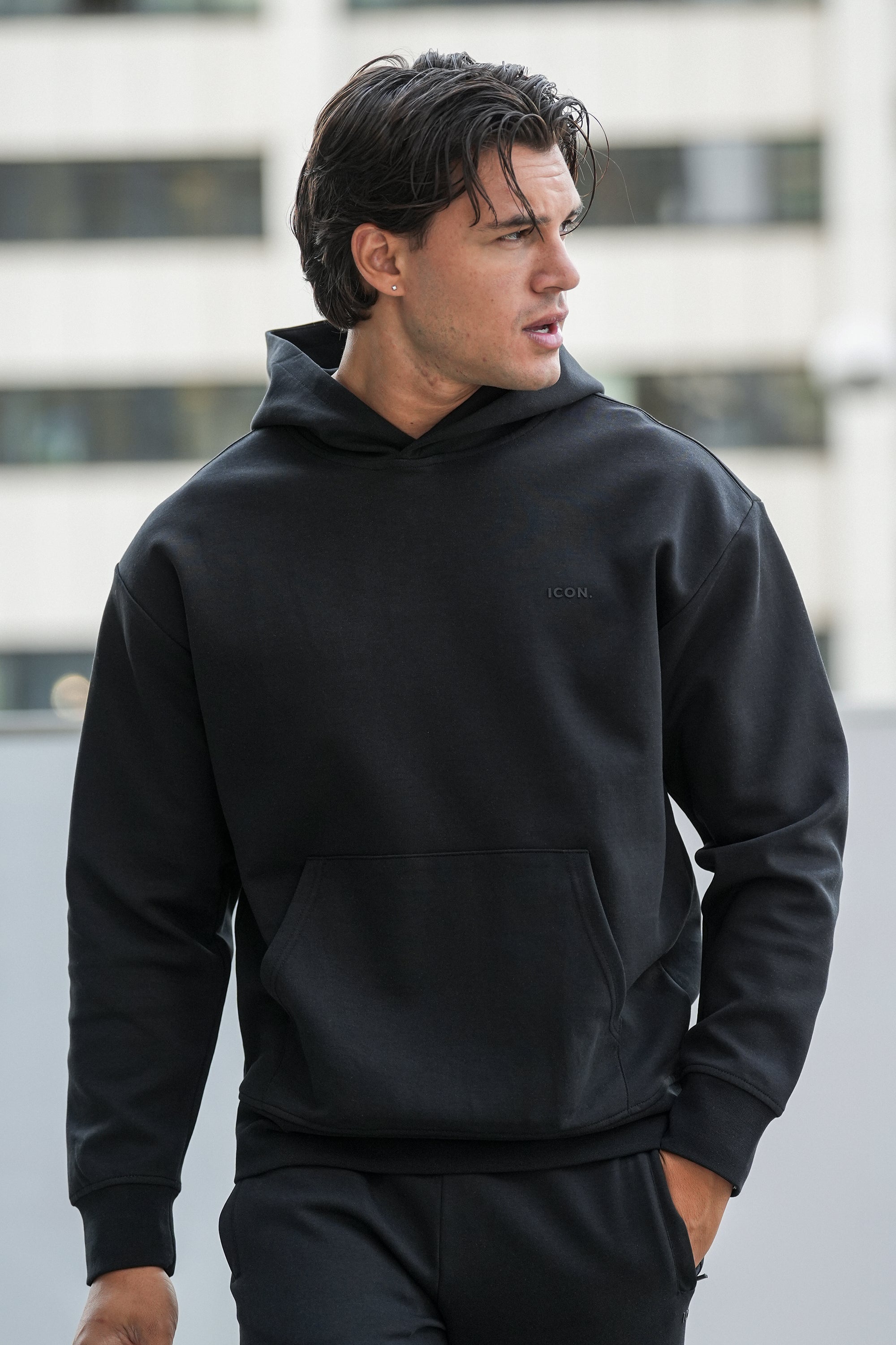 ZARVI RELAXED HOODIE