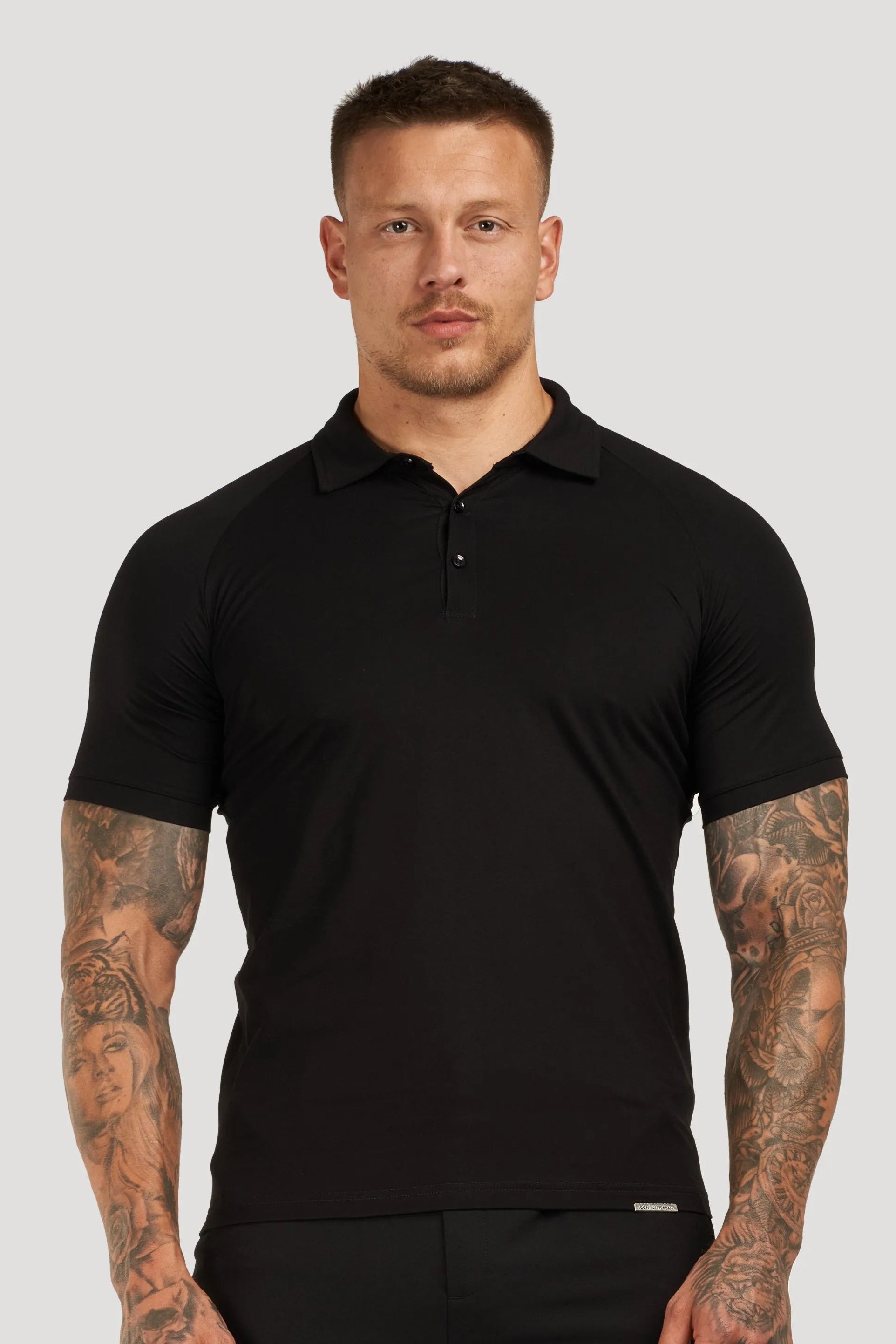 ZARVI MUSCLE BUTTON POLO