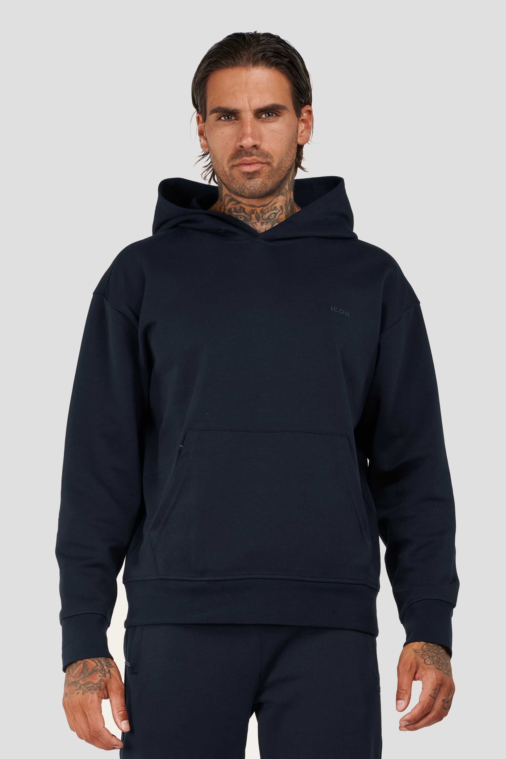 ZARVI RELAXED HOODIE