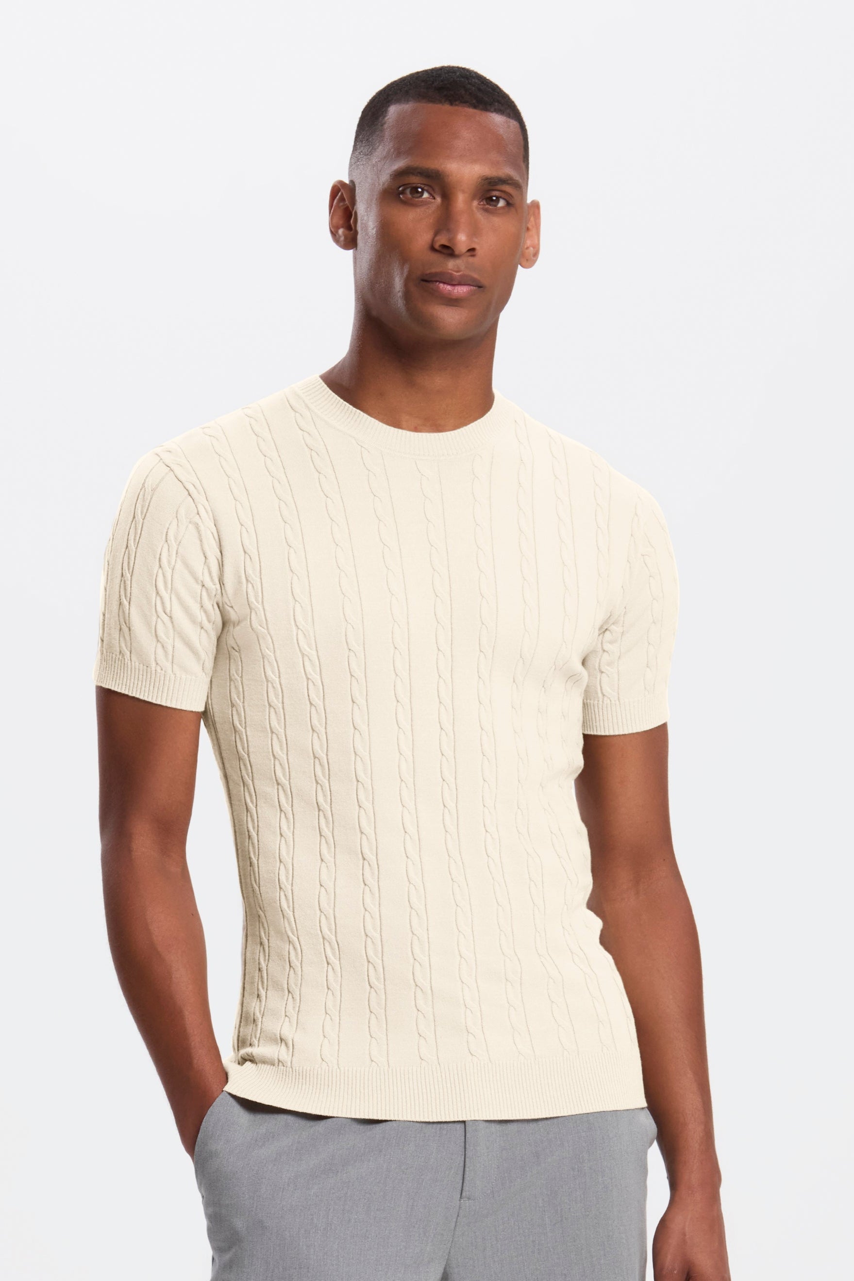 THE CABLE SHORT SLEEVE T-SHIRT - Oat Milk