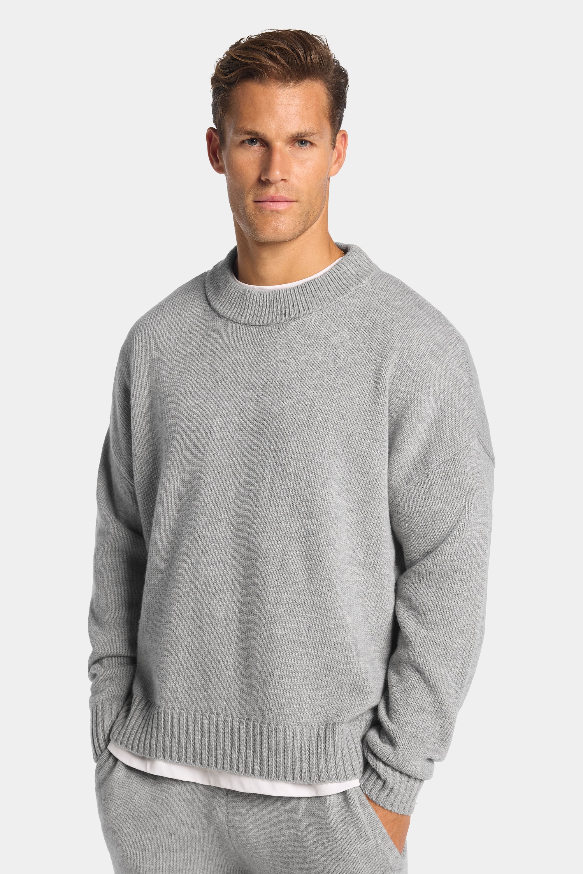 ZARVI SAVONA CREWNECK SWEATER