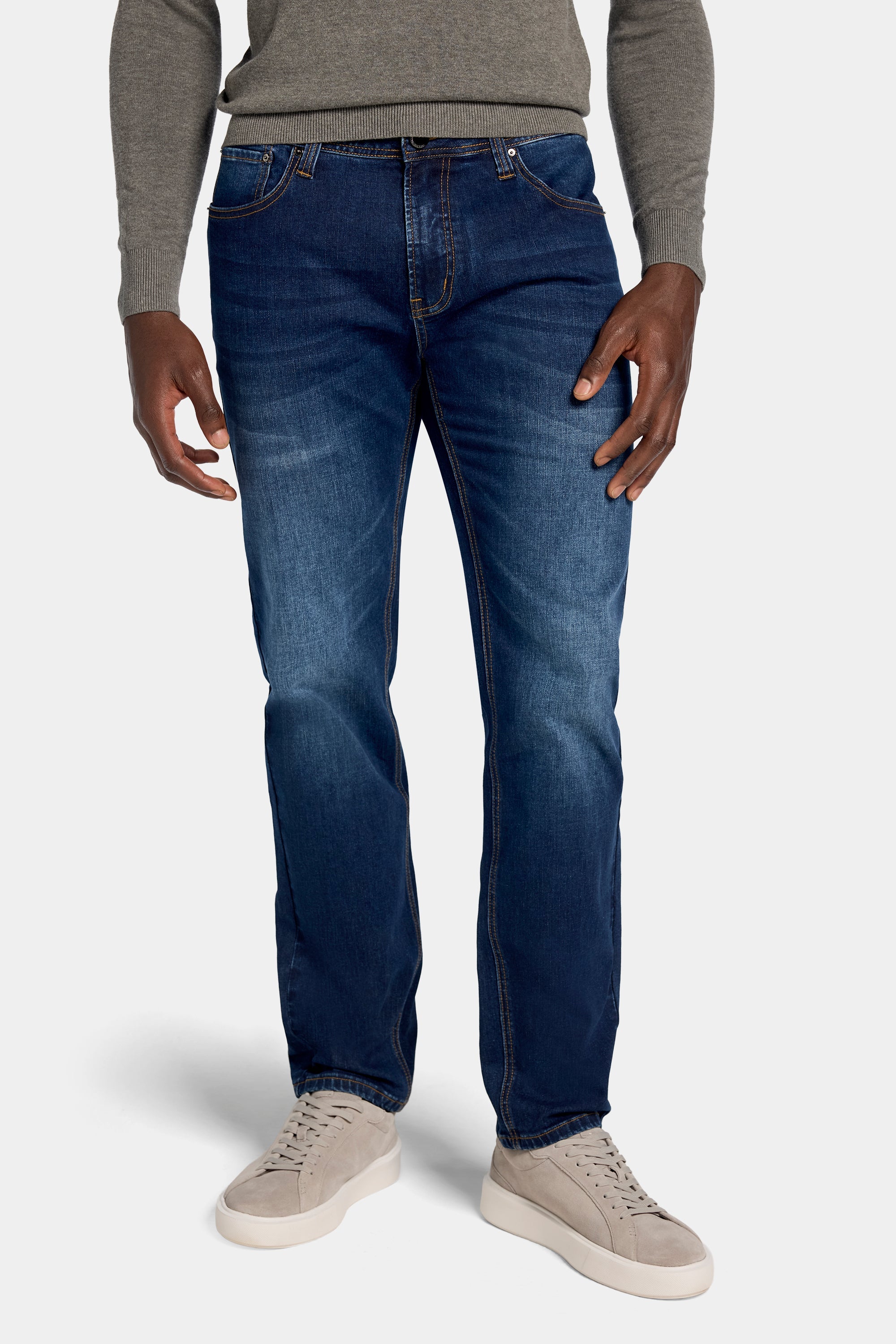 THE MATTEO SLIM JEANS