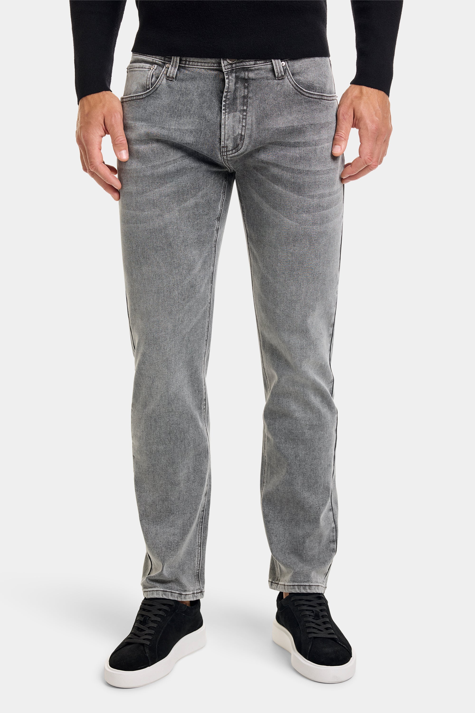 THE MATTEO SLIM JEANS