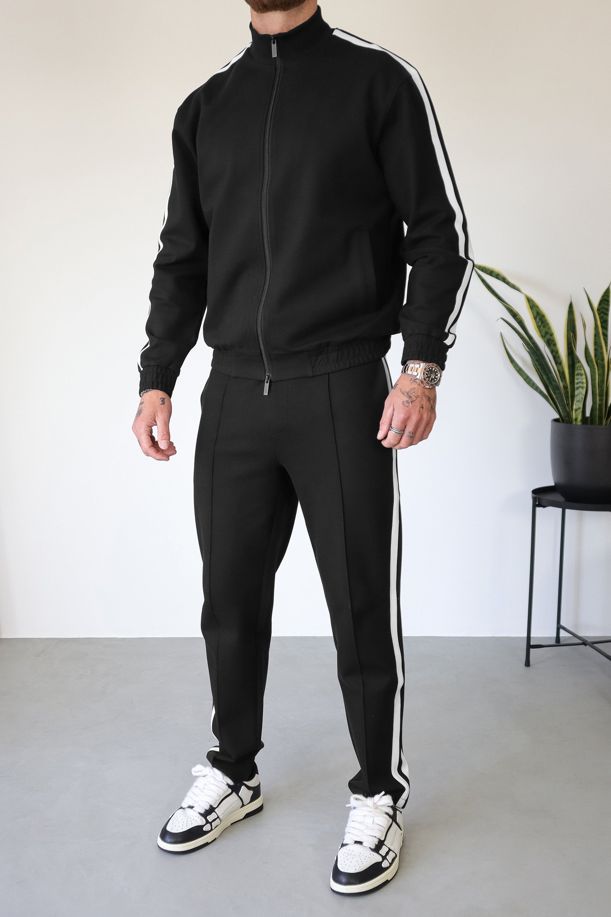 ZARVI TAPE TRACK JACKET