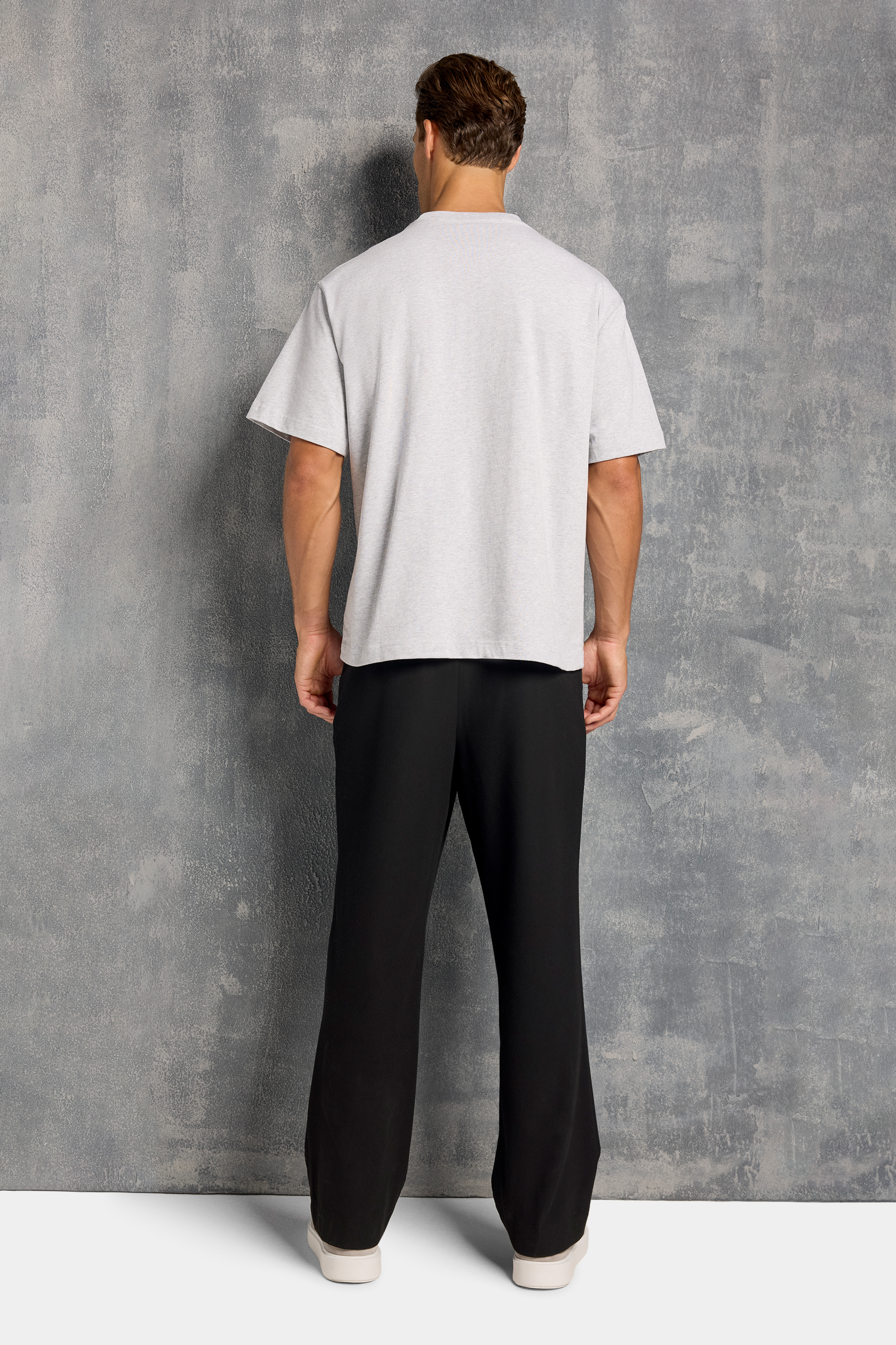 THE OSCAR RELAXED T-SHIRT