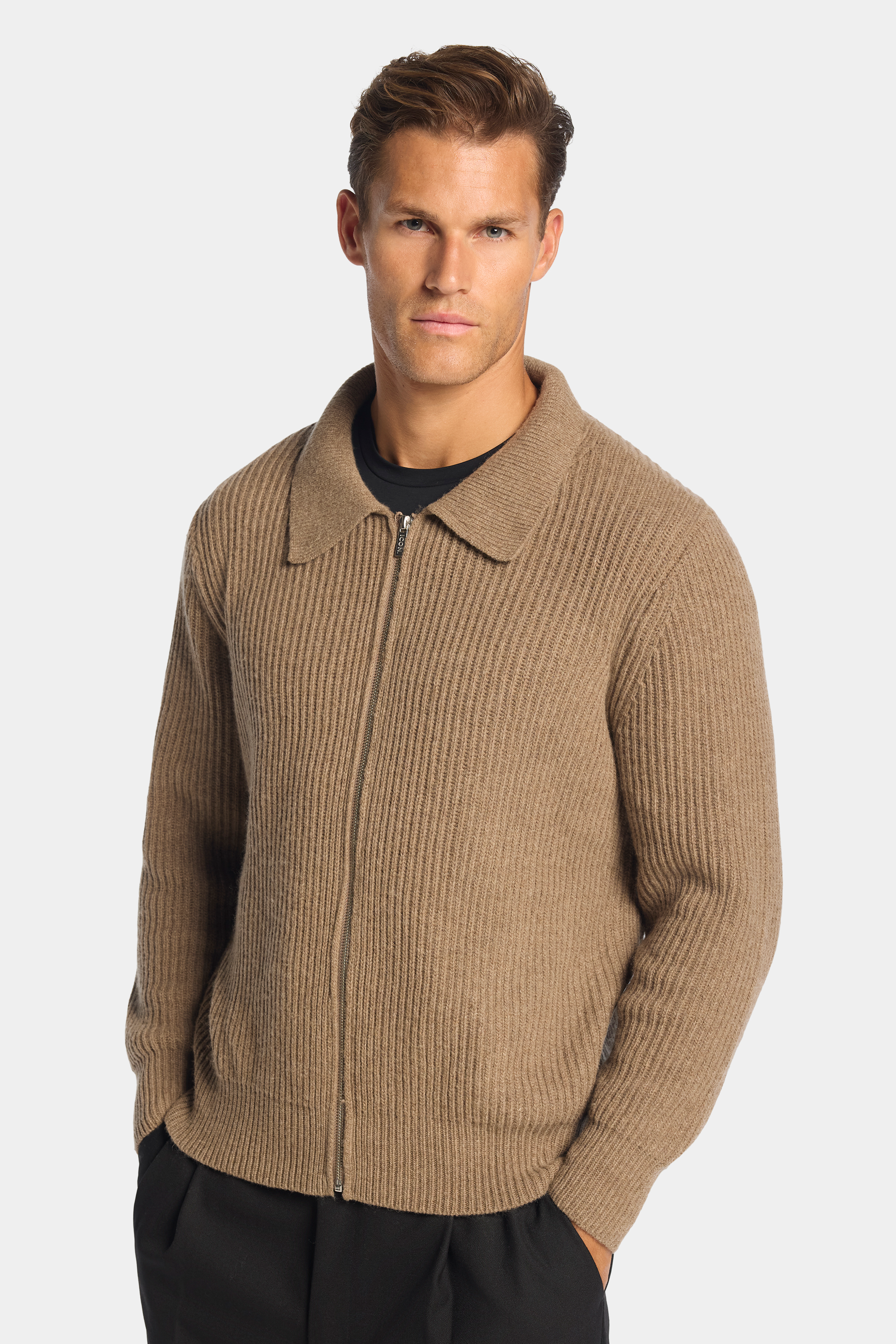 ZARVI ORSINO CARDIGAN