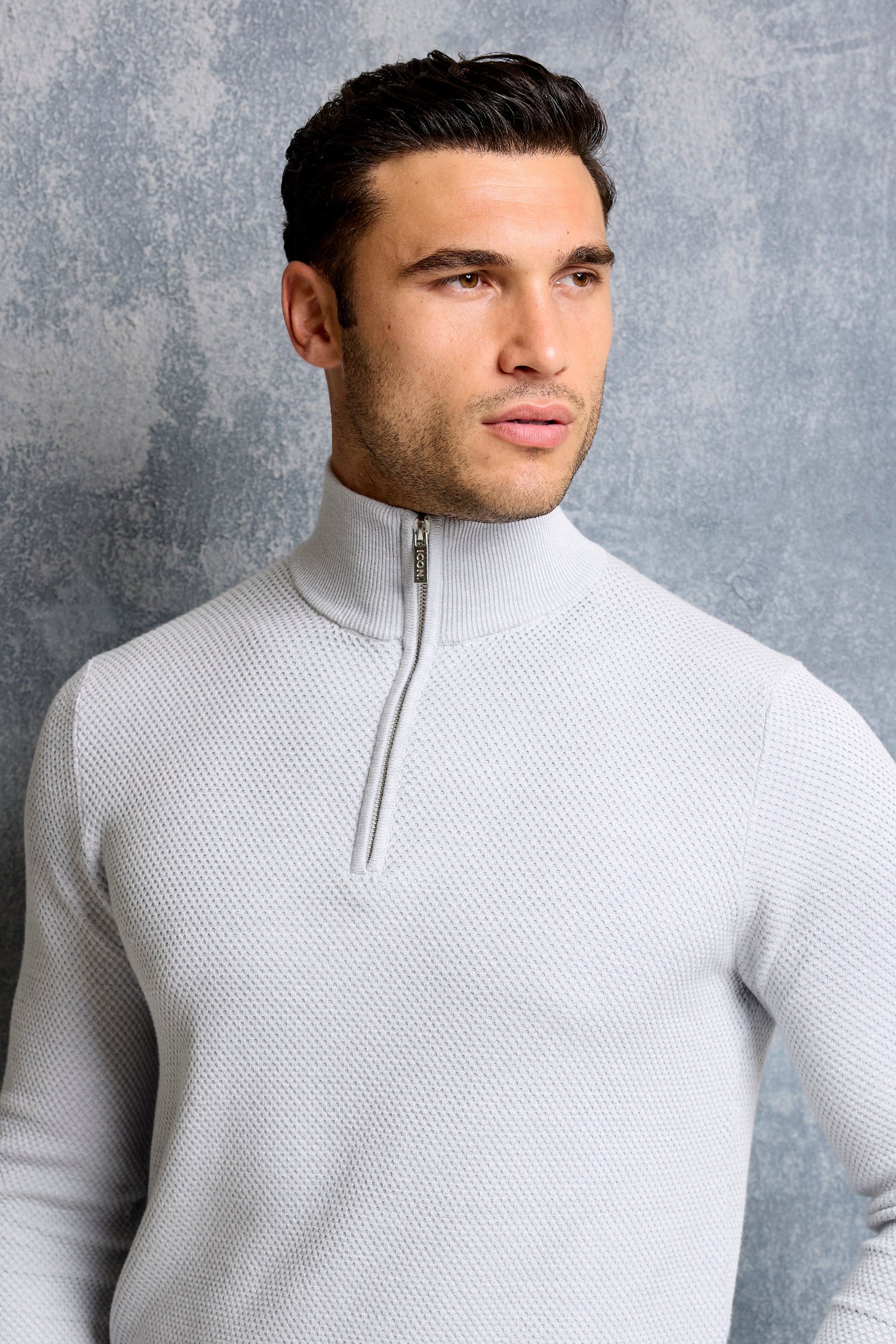 ZARVI FABIO QUARTER ZIP SWEATER
