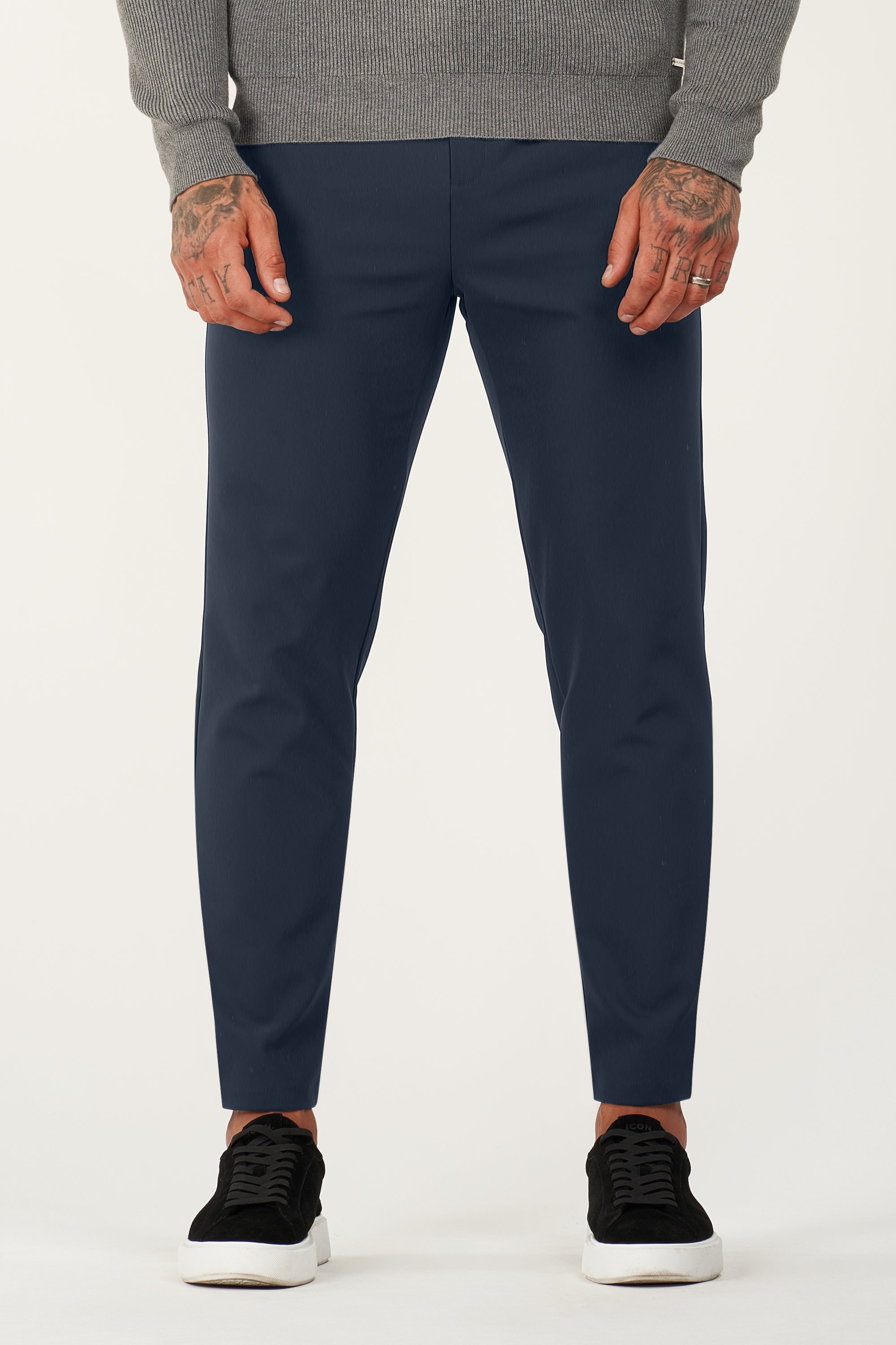 ZARVI TECH PANTS