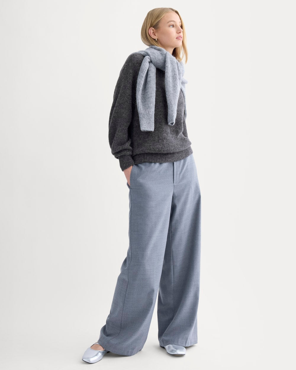 The Cocoon Crew in Alpaca | Dark Charcoal