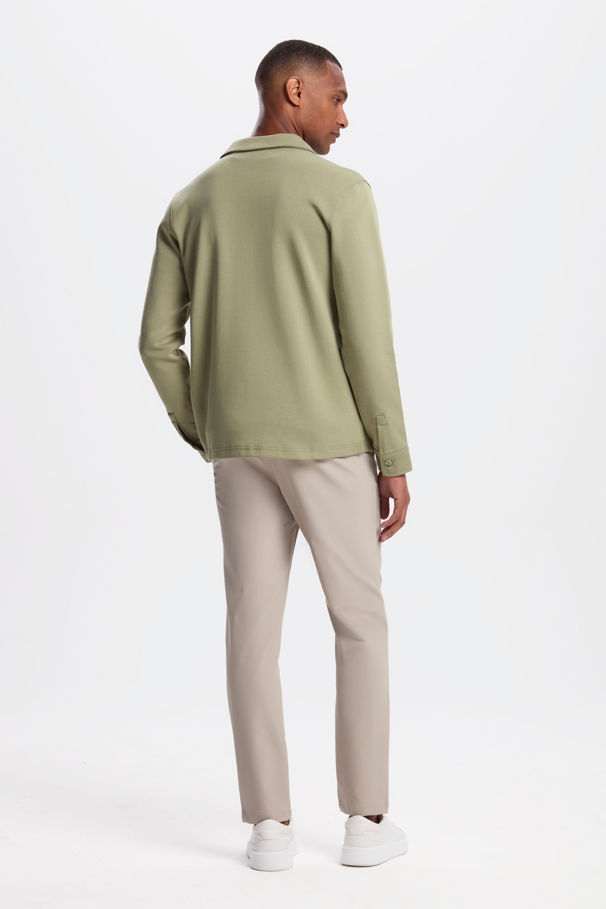 THE ATHLETIC OVERSHIRT