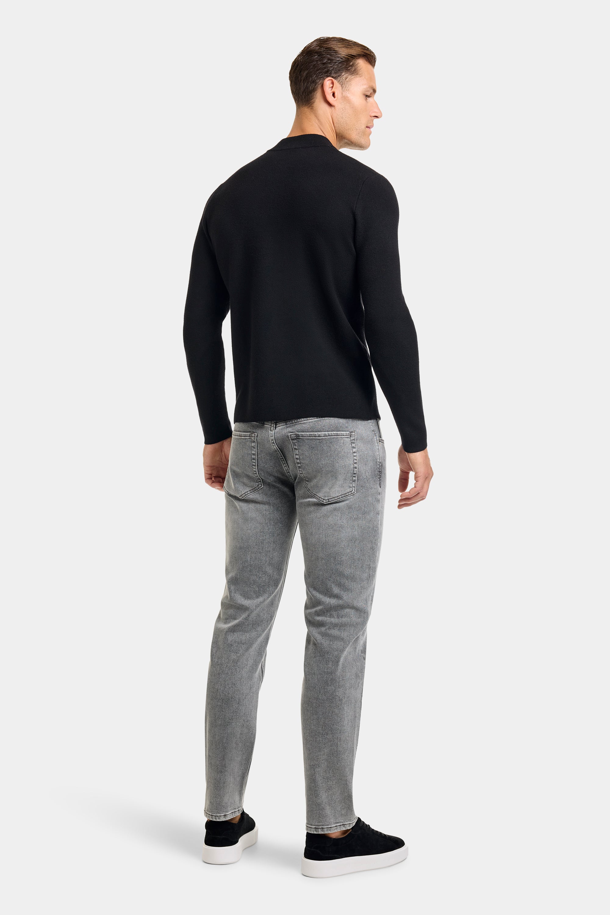 THE MATTEO SLIM JEANS