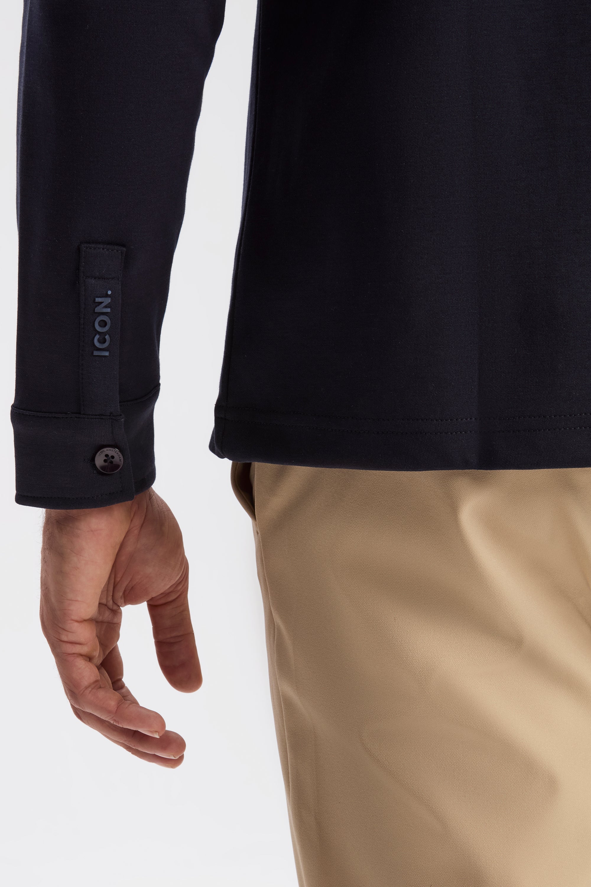 THE ATHLETIC OVERSHIRT