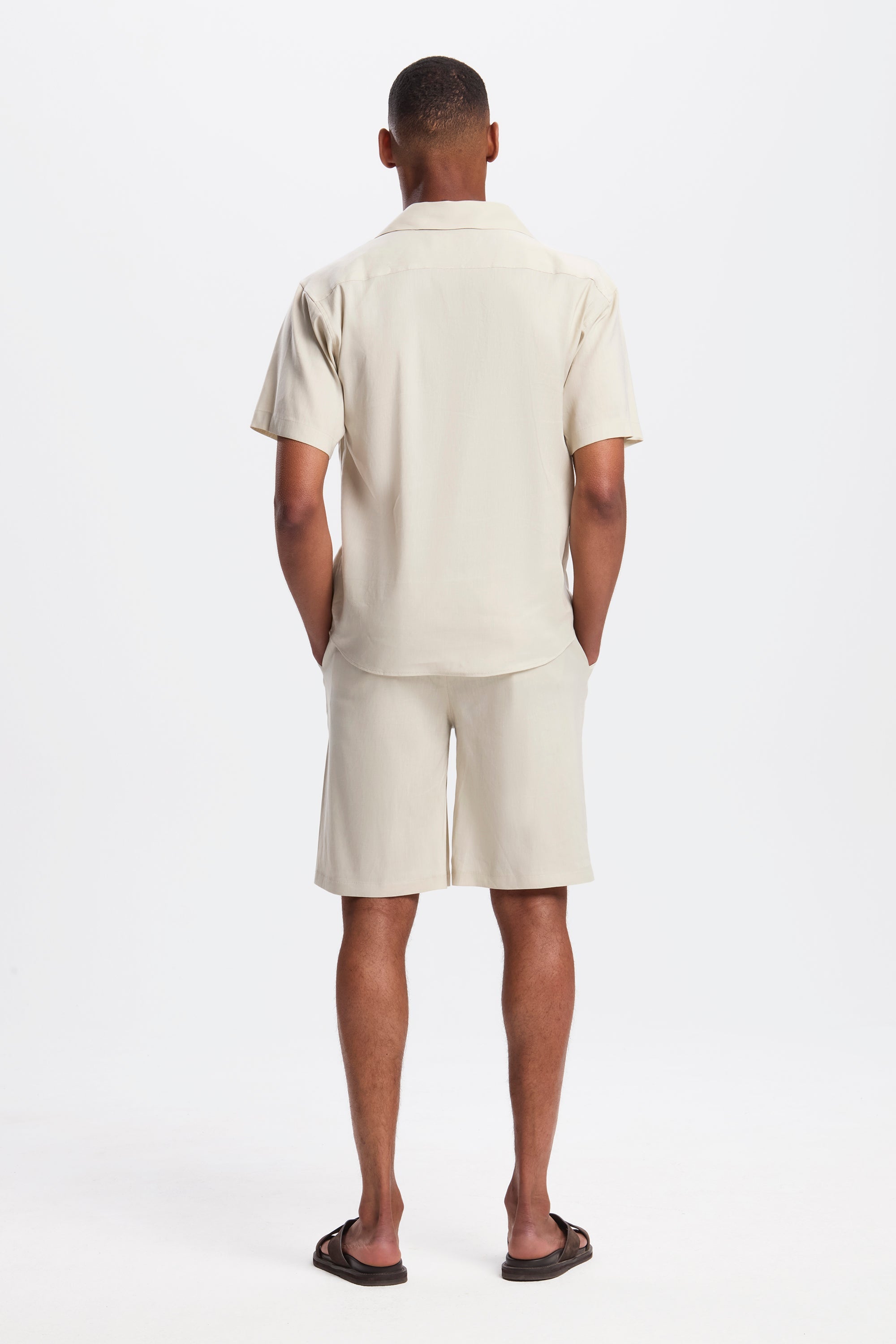 THE LINEN SHORTS