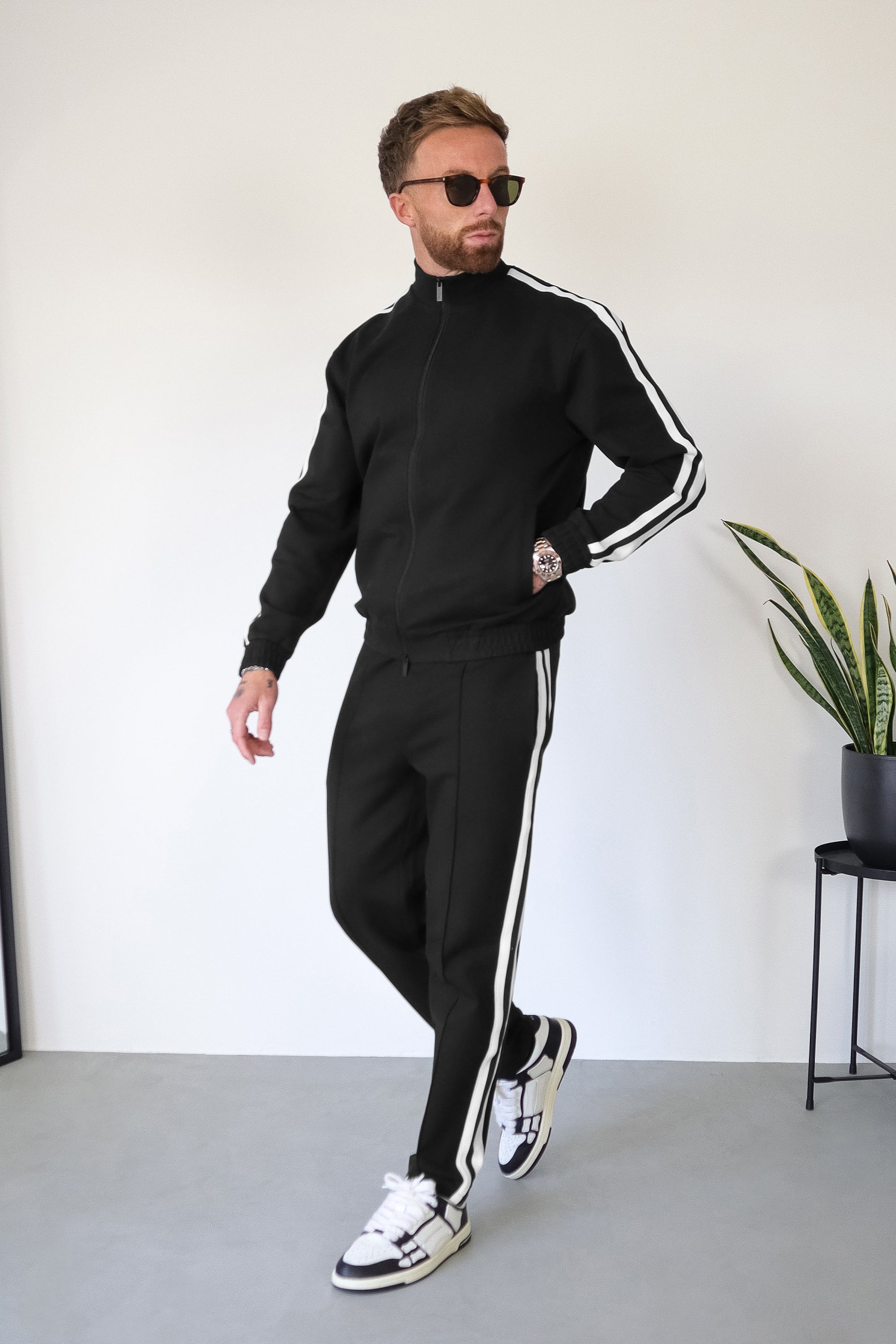 ZARVI TAPE TRACK JACKET