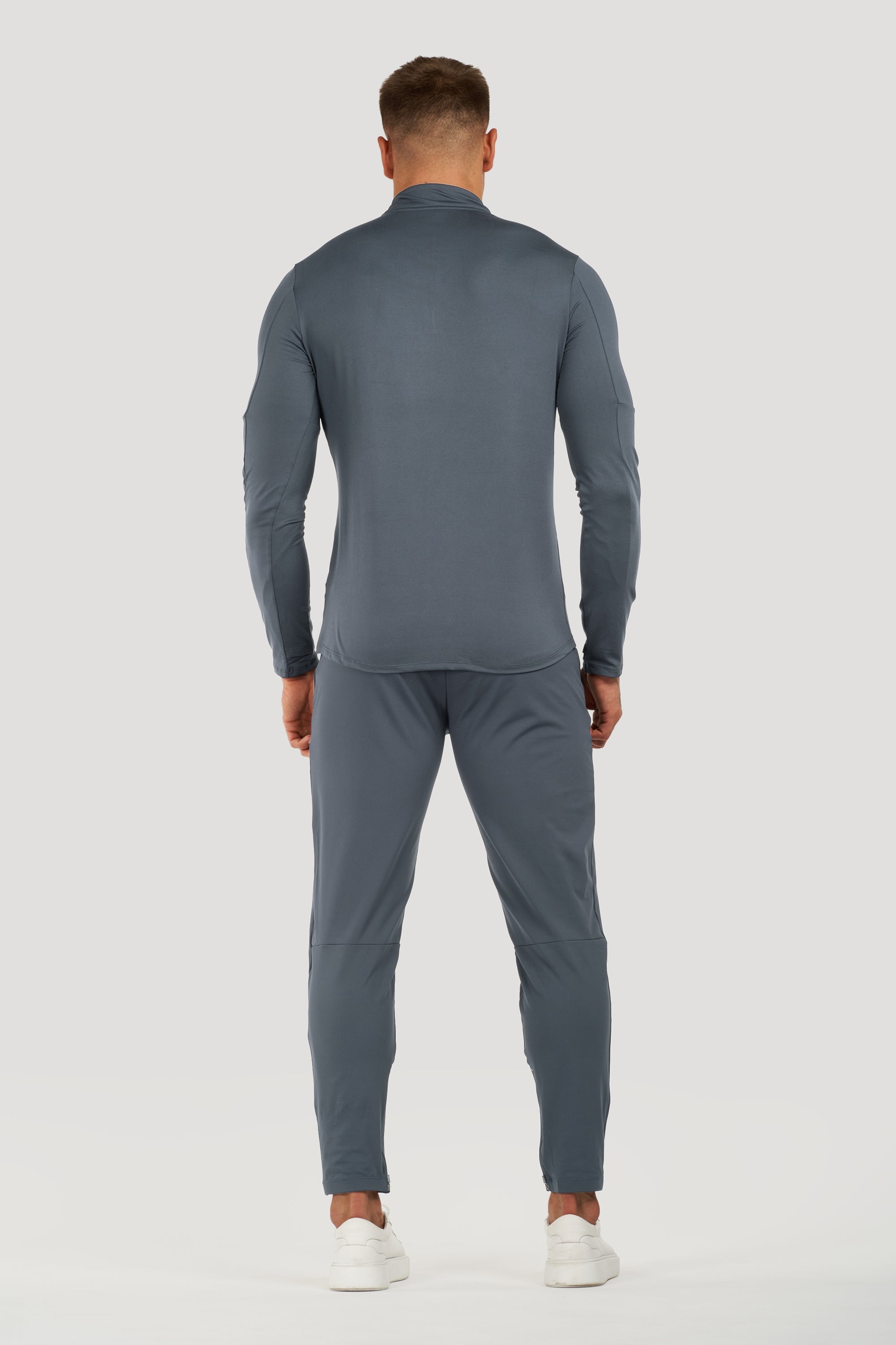 THE ICON ACTIVE HALF ZIP