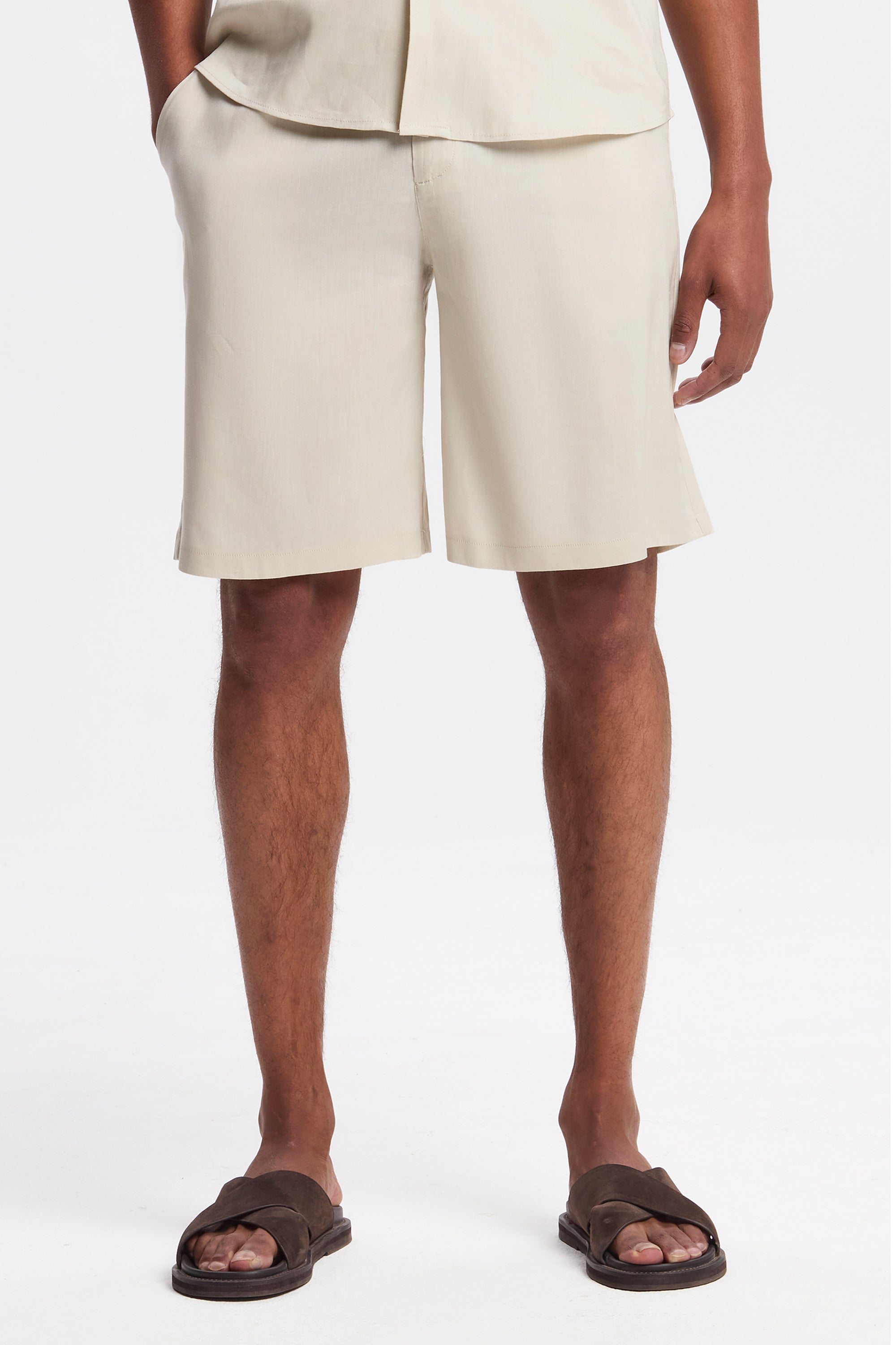 THE LINEN SHORTS