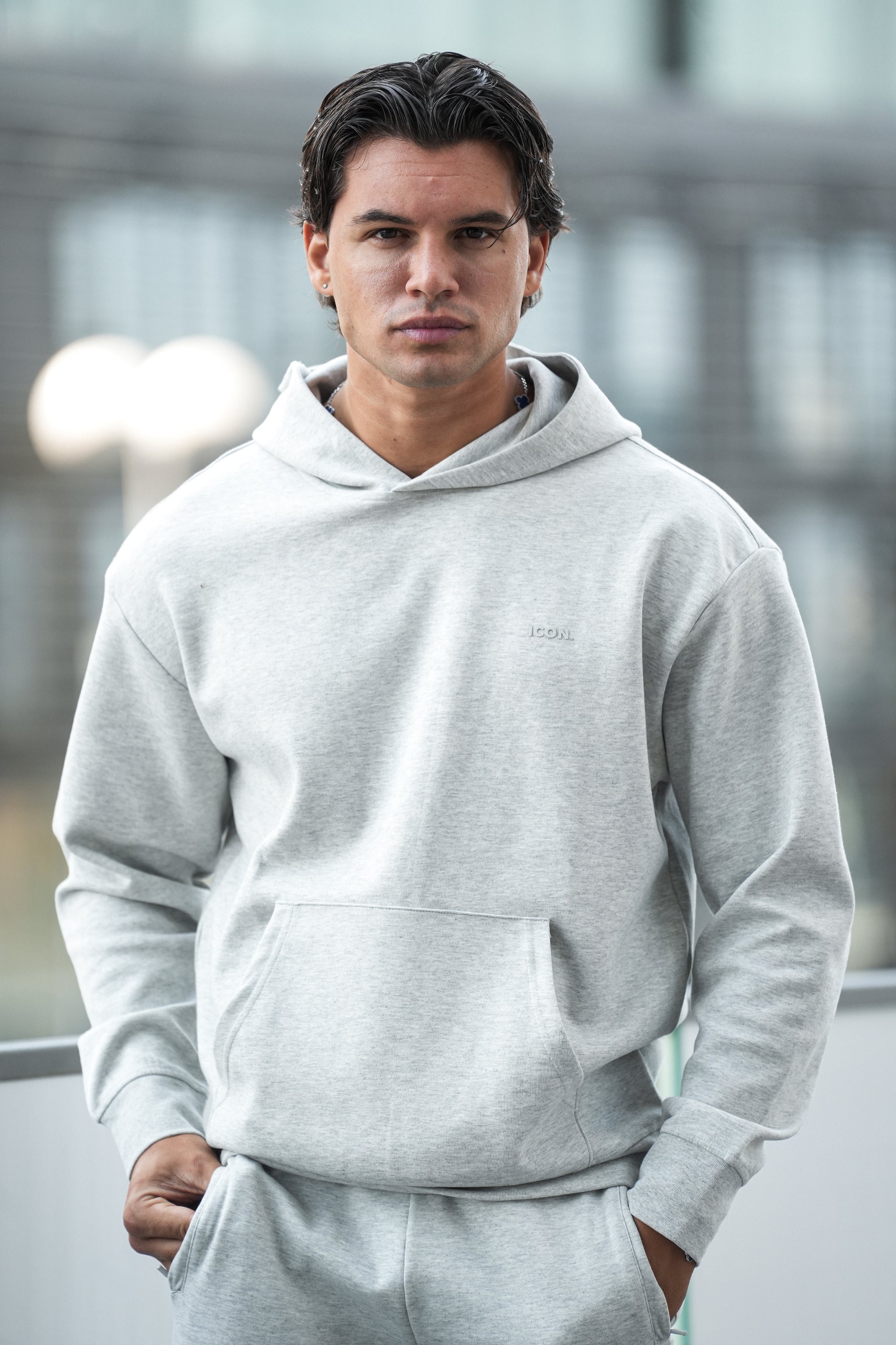 ZARVI RELAXED HOODIE
