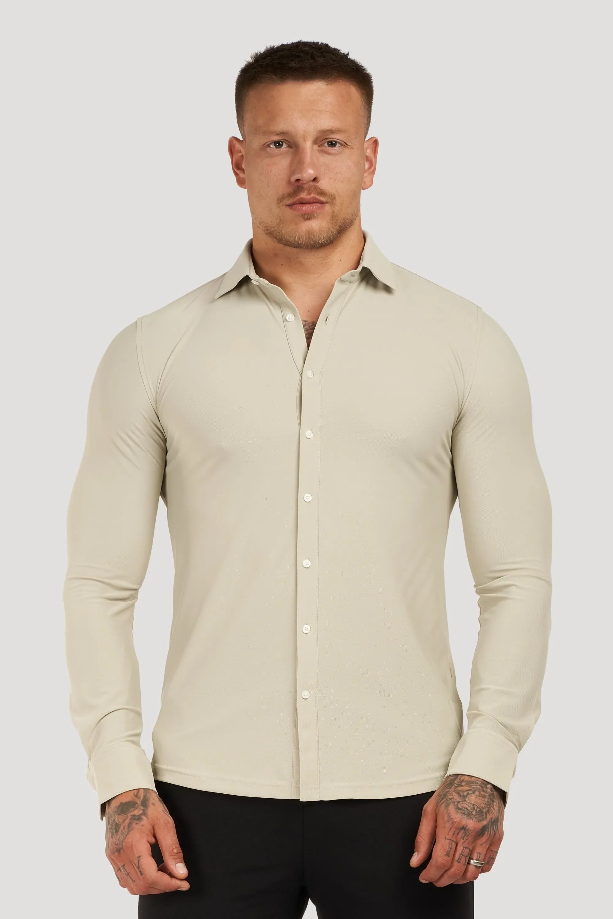 THE ATHLETIC STRETCH SHIRT
