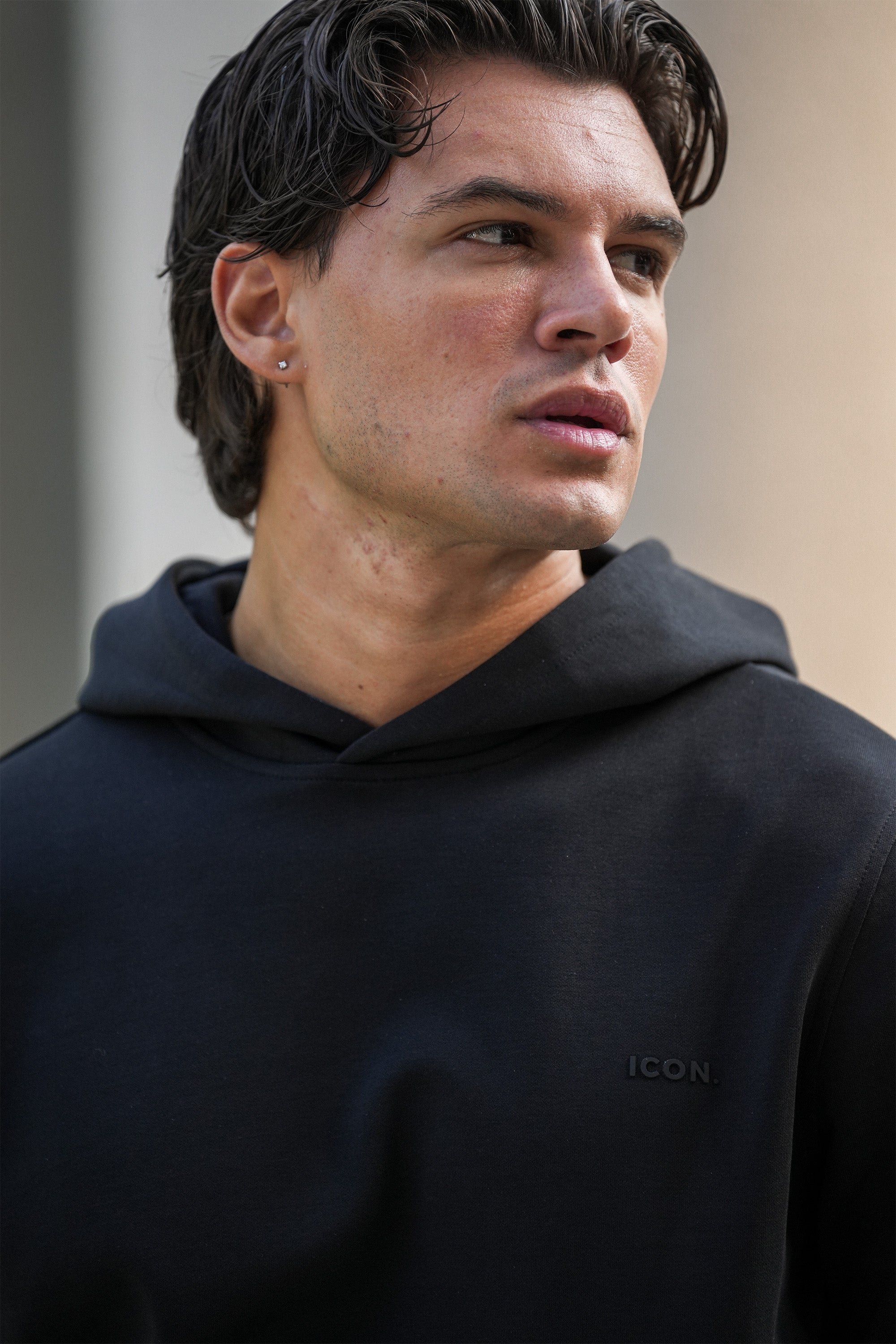 ZARVI ATHLETIC HOODIE