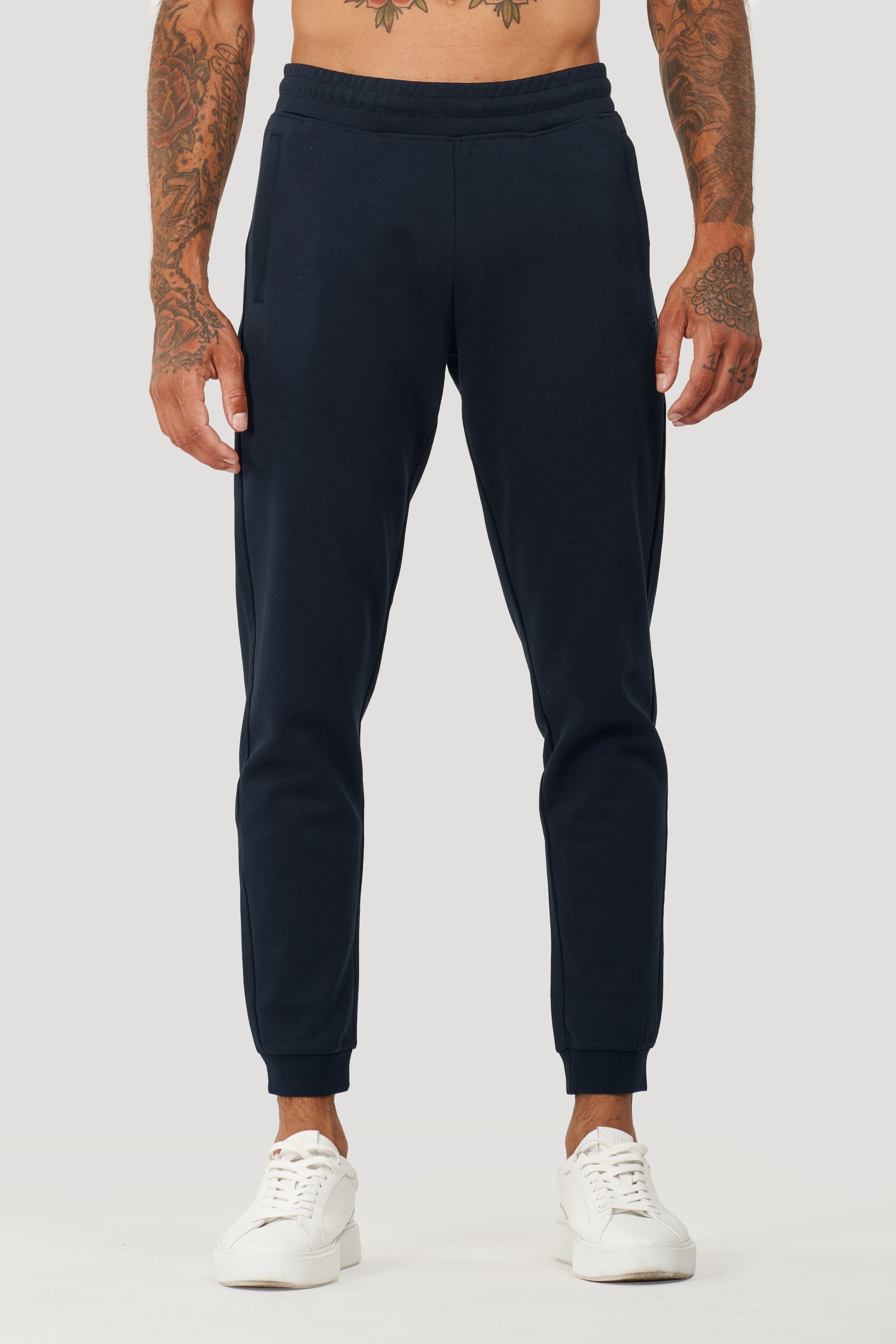 ZARVI RELAXED JOGGER